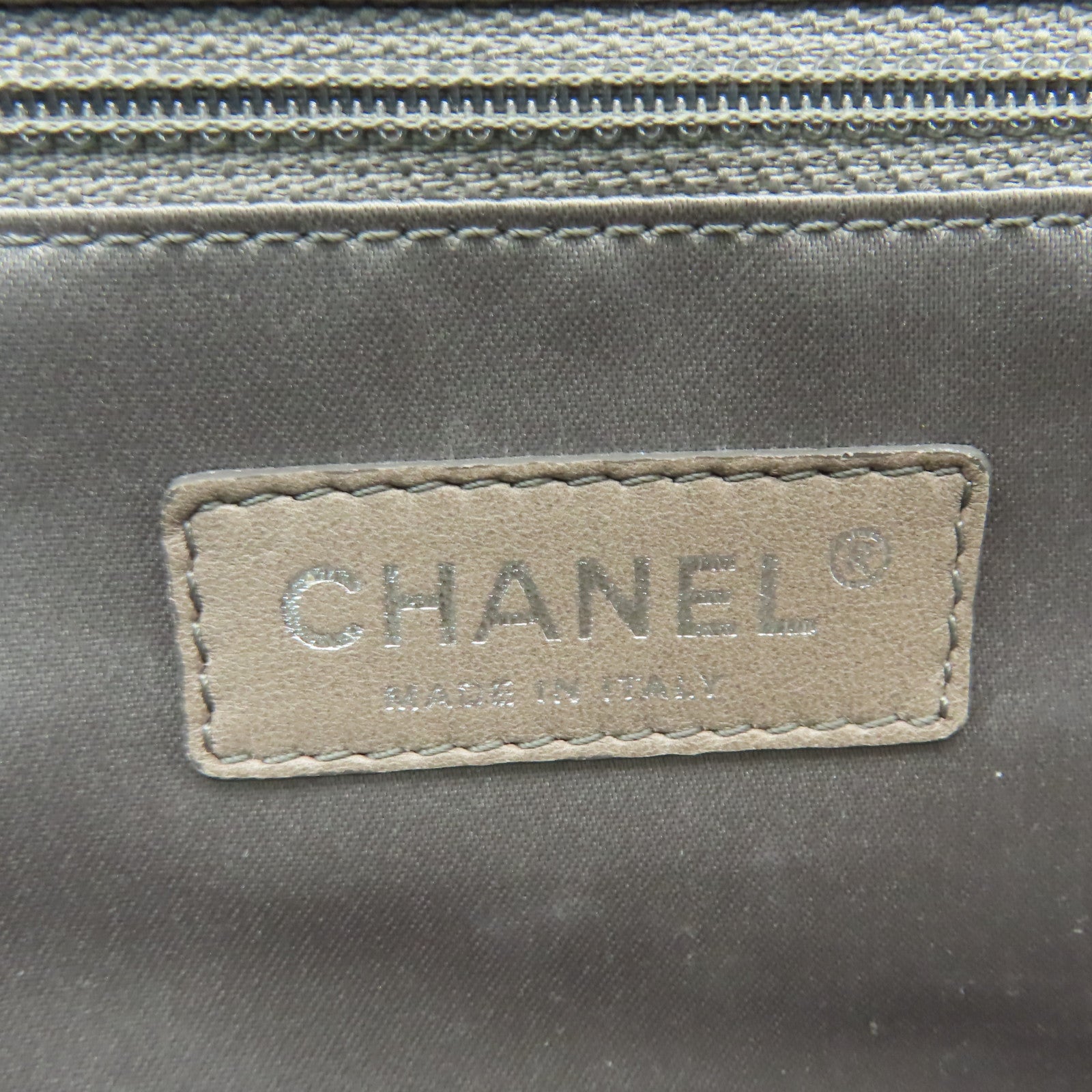 CHANEL 菱格牛皮皮革/粗花呢Portobello銀扣手挽肩背兩用袋米色/黑色