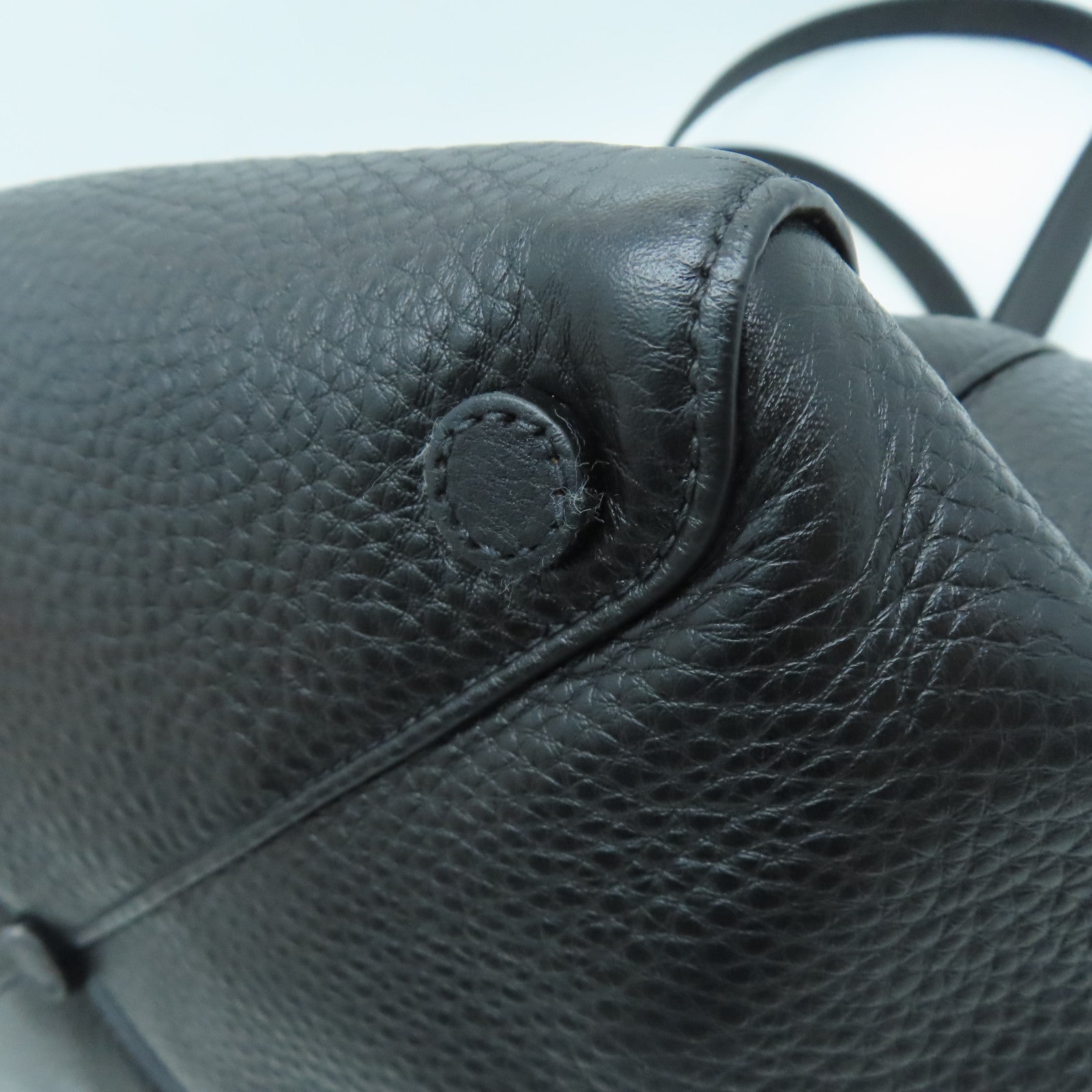 PRADA 牛皮皮革Tote Bag金扣手挽袋/肩背袋黑色