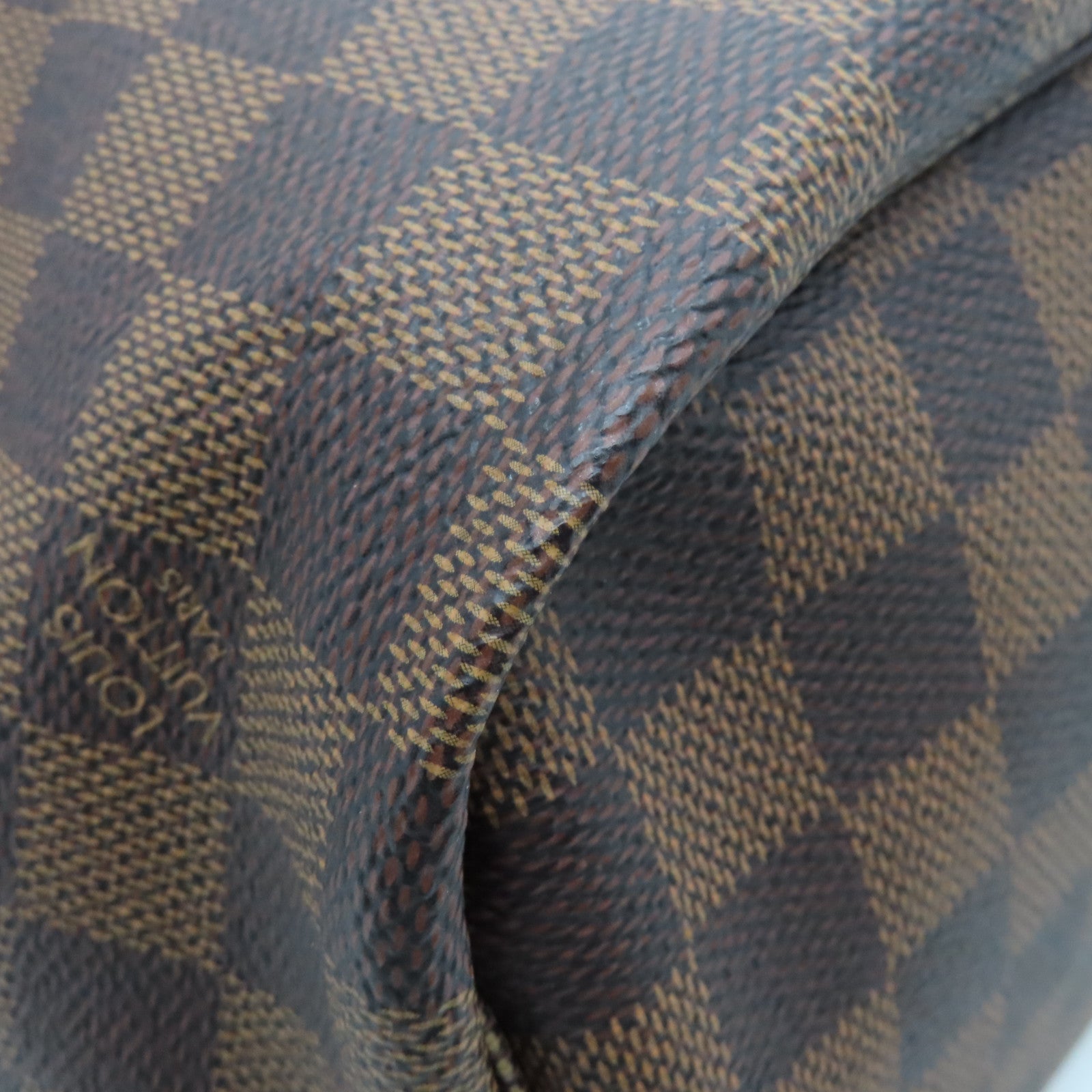 LOUIS VUITTON Damier Neverfull MM Gold Buckle Shoulder Bag Brown