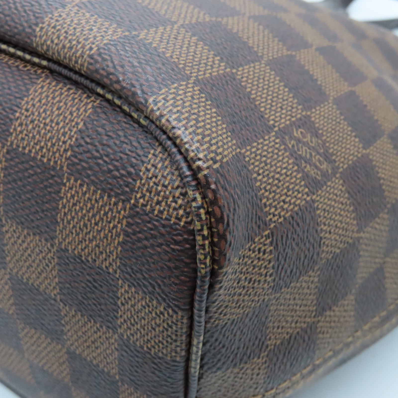 LOUIS VUITTON Damier Neverfull MM Gold Buckle Shoulder Bag Brown