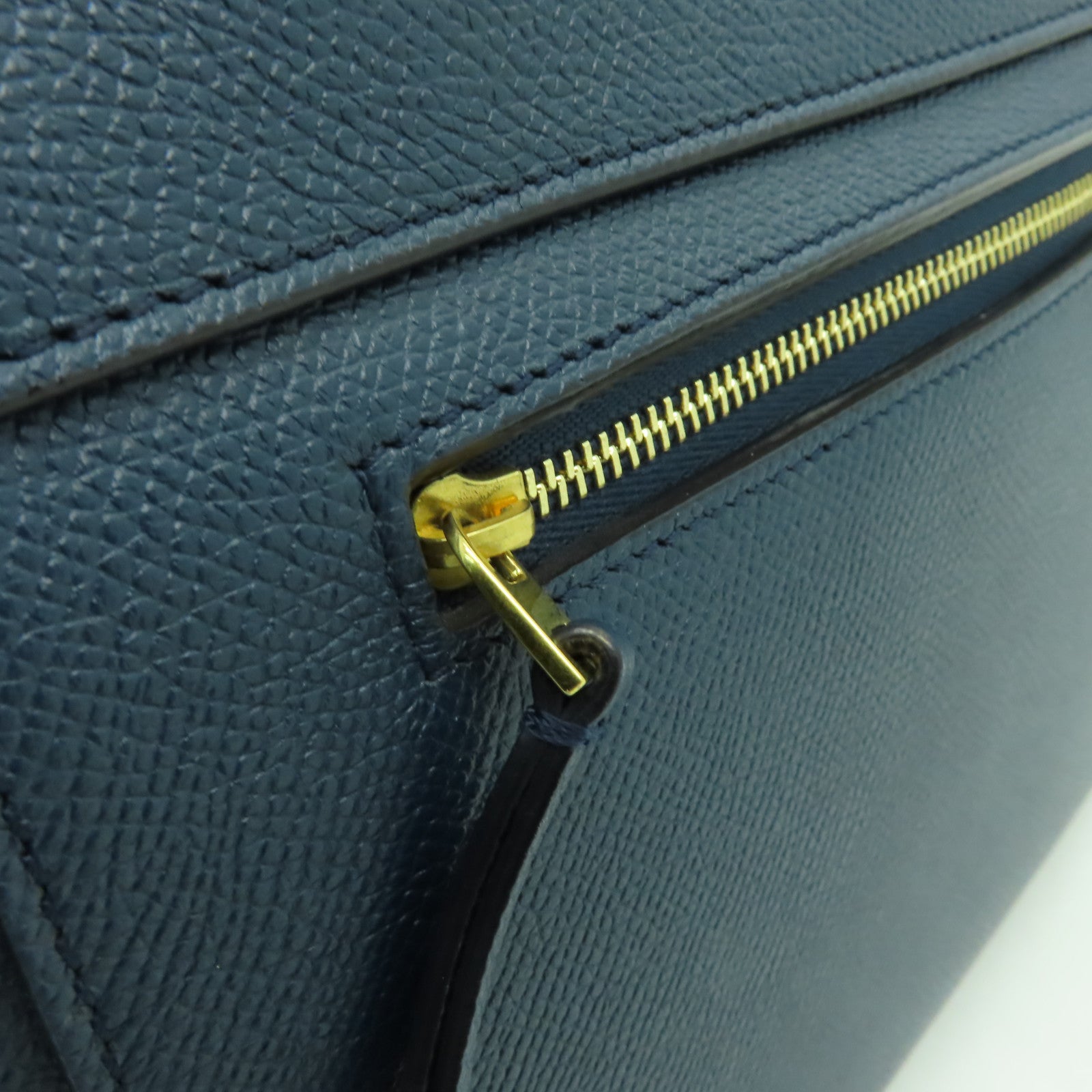CELINE 粒面牛皮皮革Micro Belt Bag金扣手挽肩背兩用袋深綠色