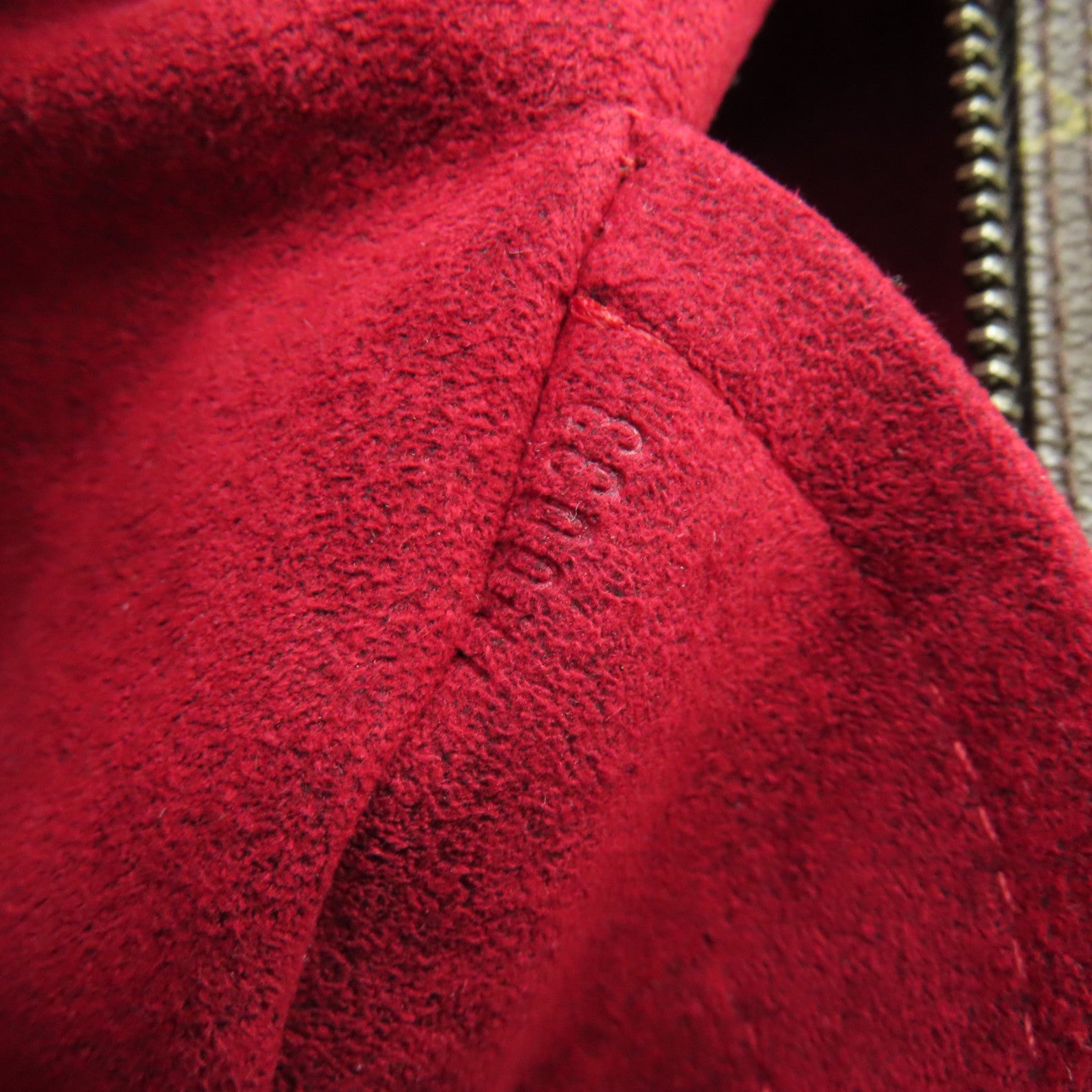 LOUIS VUITTON Monogram Croissant MM Shoulder Bag肩背袋啡色