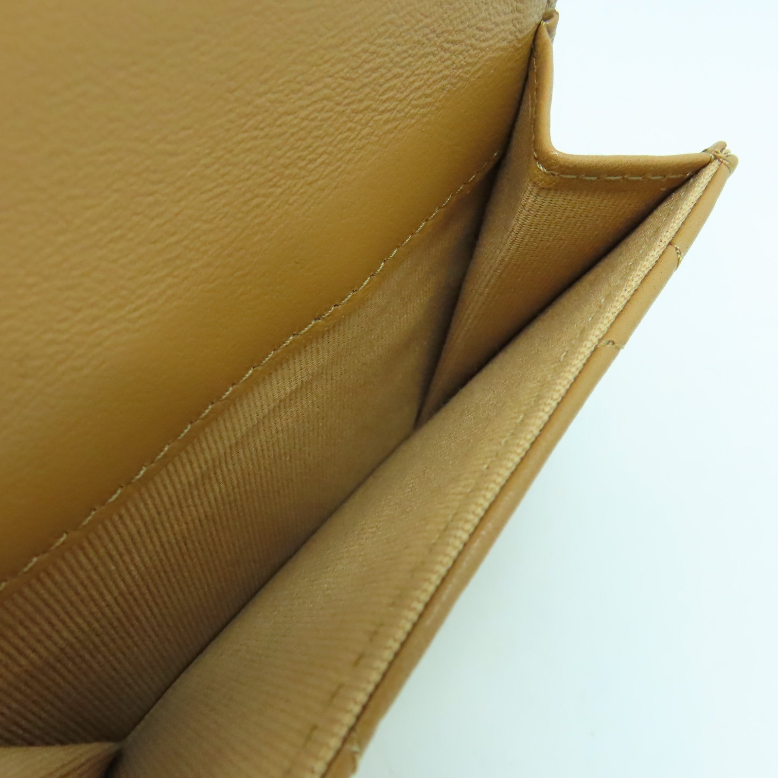 CHANEL 菱格牛皮皮革C19 Wallet金扣錢包駱駝色