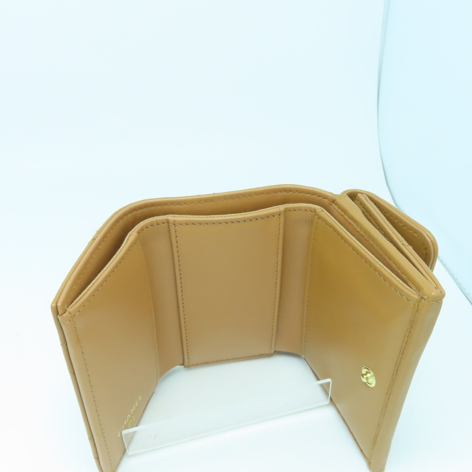 CHANEL 菱格牛皮皮革C19 Wallet金扣錢包駱駝色