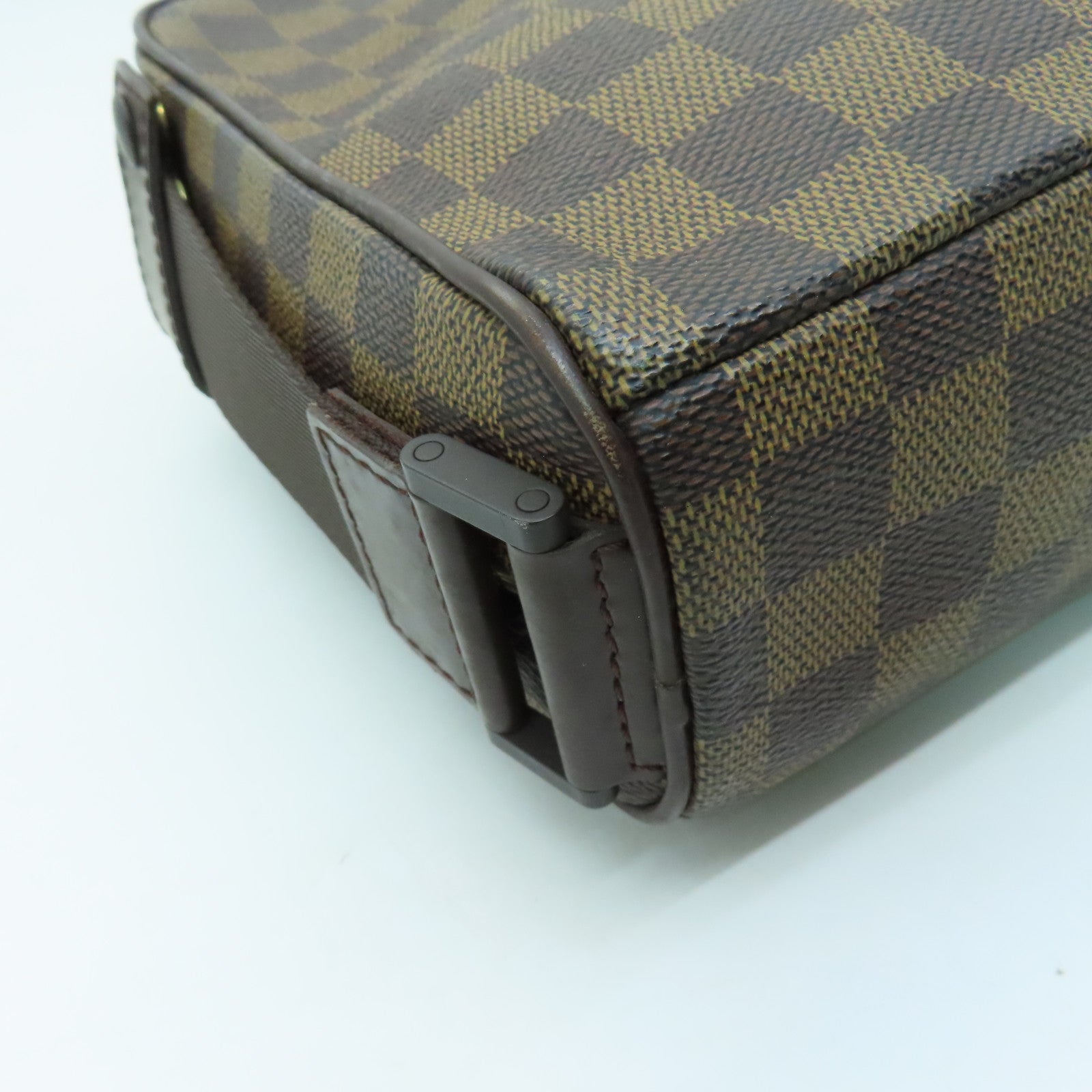LOUIS VUITTON Damier Olav PM金扣肩背袋啡色
