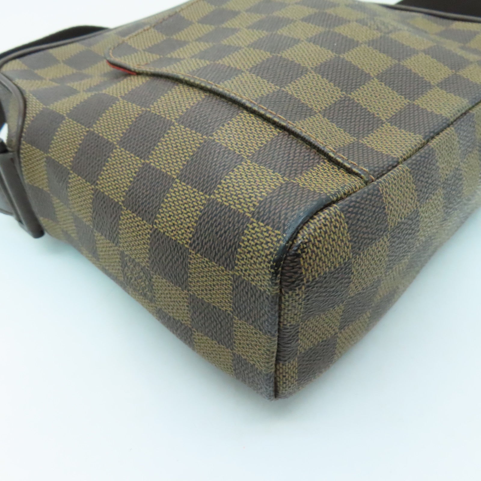 LOUIS VUITTON Damier Olav PM金扣肩背袋啡色