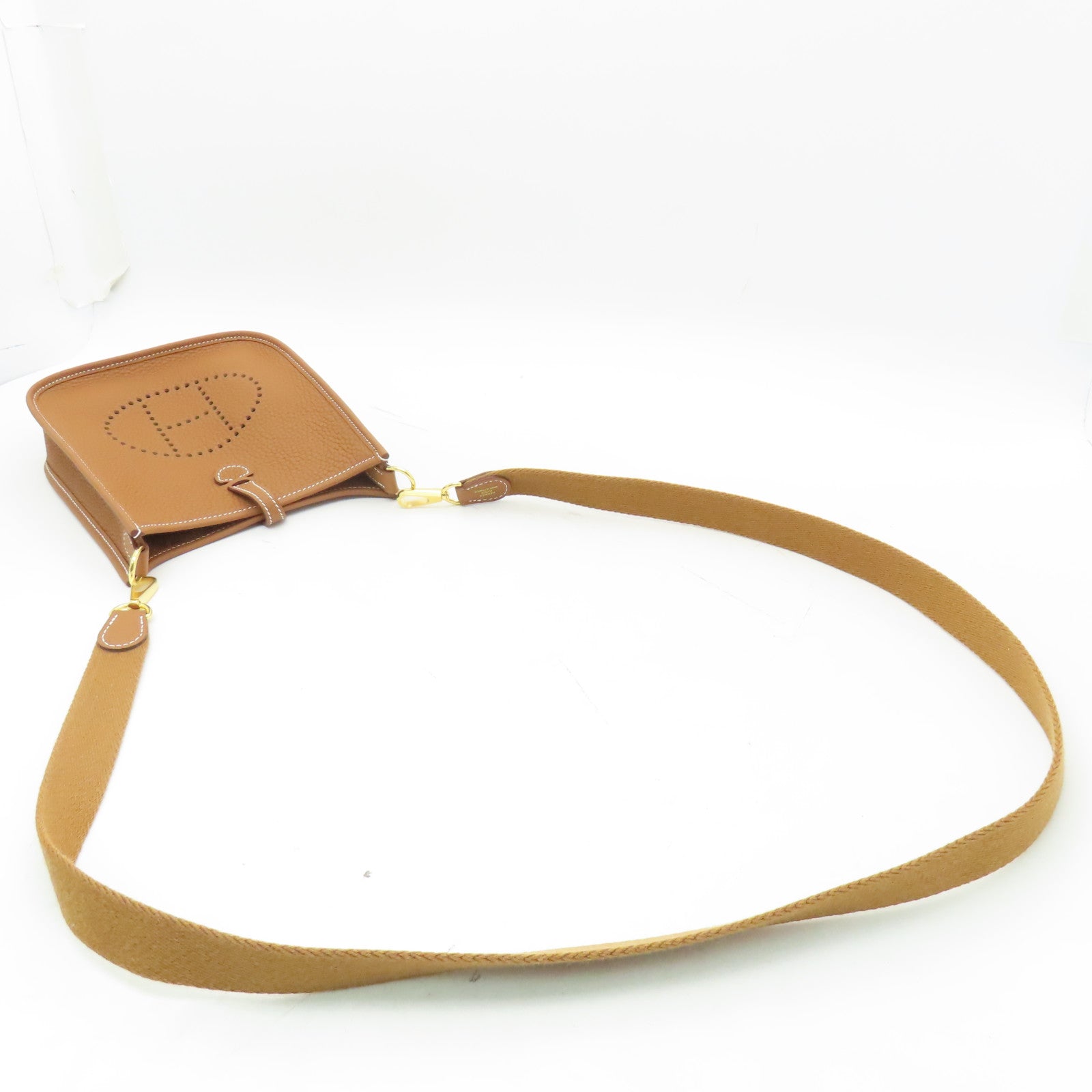 HERMES Clemence皮革Evelyne TPM金扣肩背袋Gold經典駝色