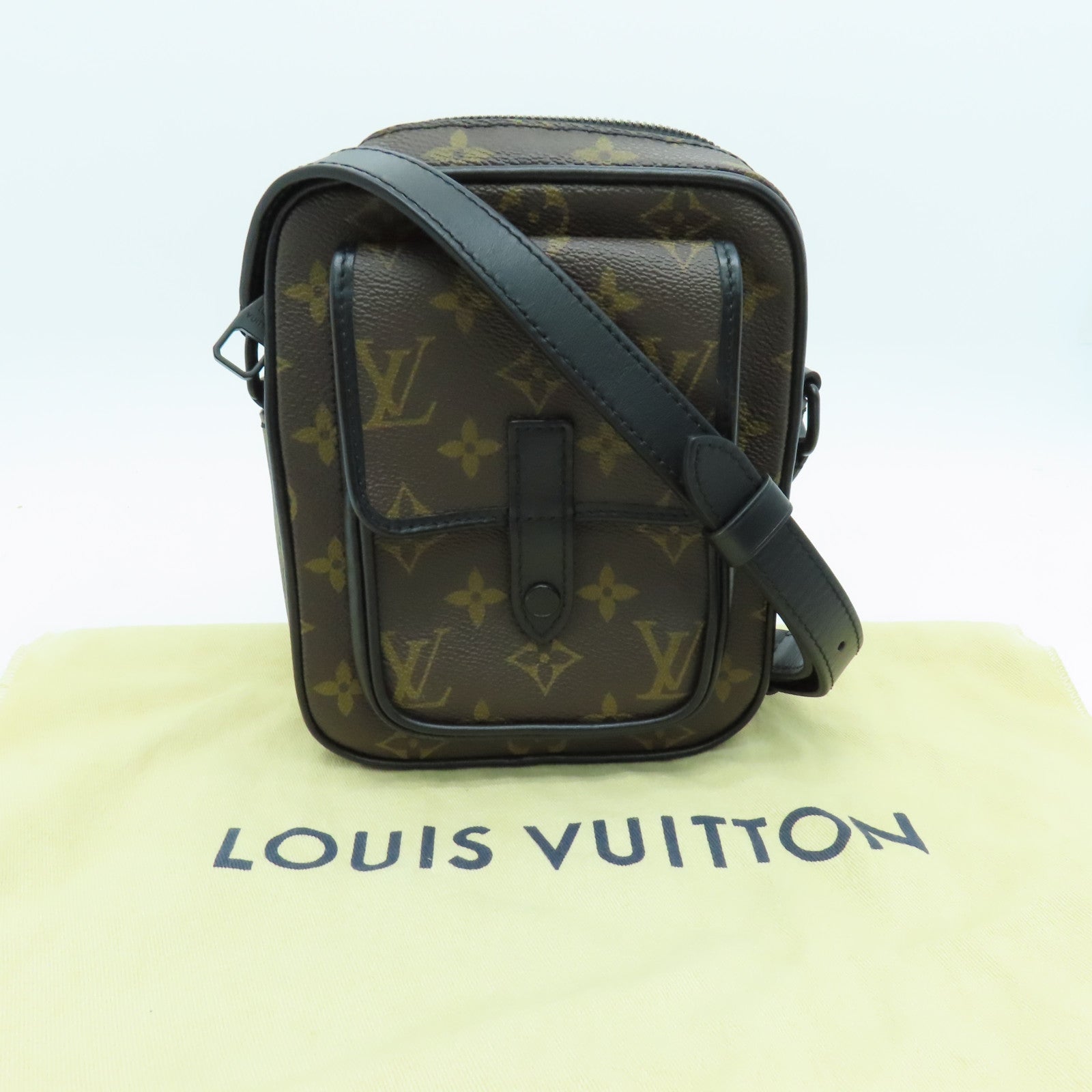 LOUIS VUITTON Monogram Christopher Carry Bag肩背袋啡色/黑色