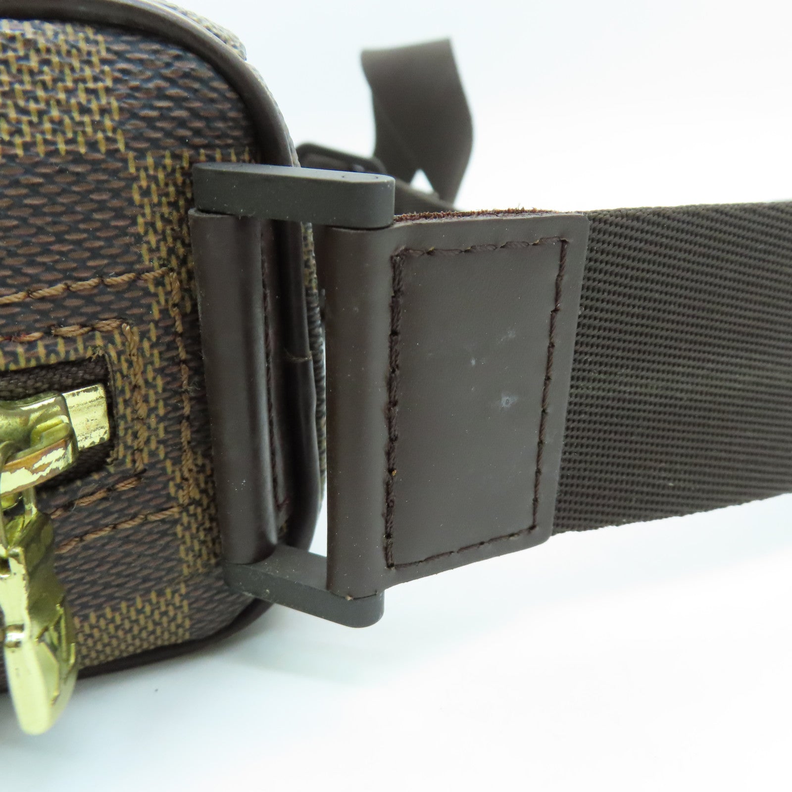 LOUIS VUITTON Damier Olav PM金扣肩背袋啡色