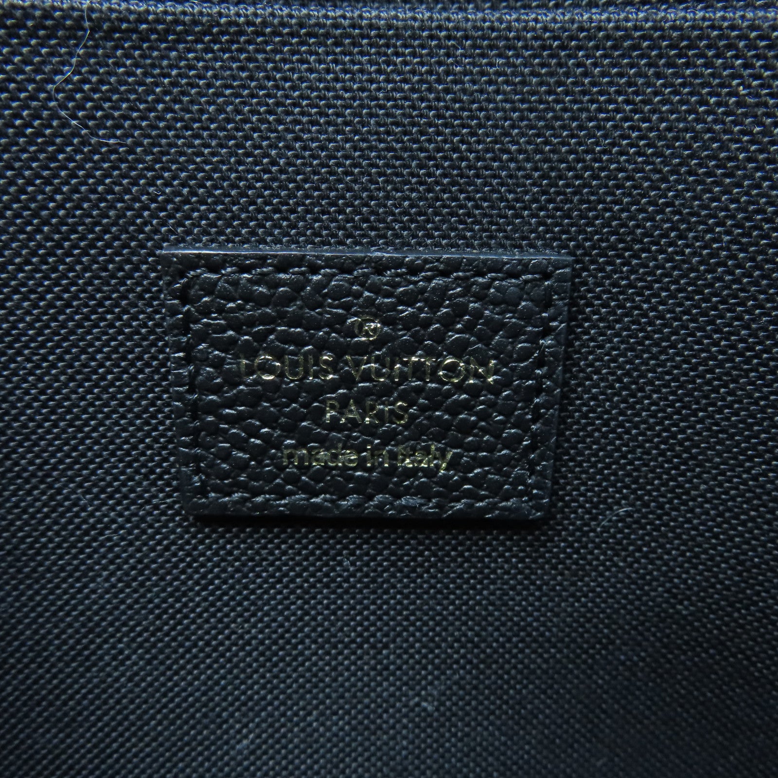 LOUIS VUITTON Mono-Empreinte Felicie Pochette金扣鏈帶肩背袋黑色