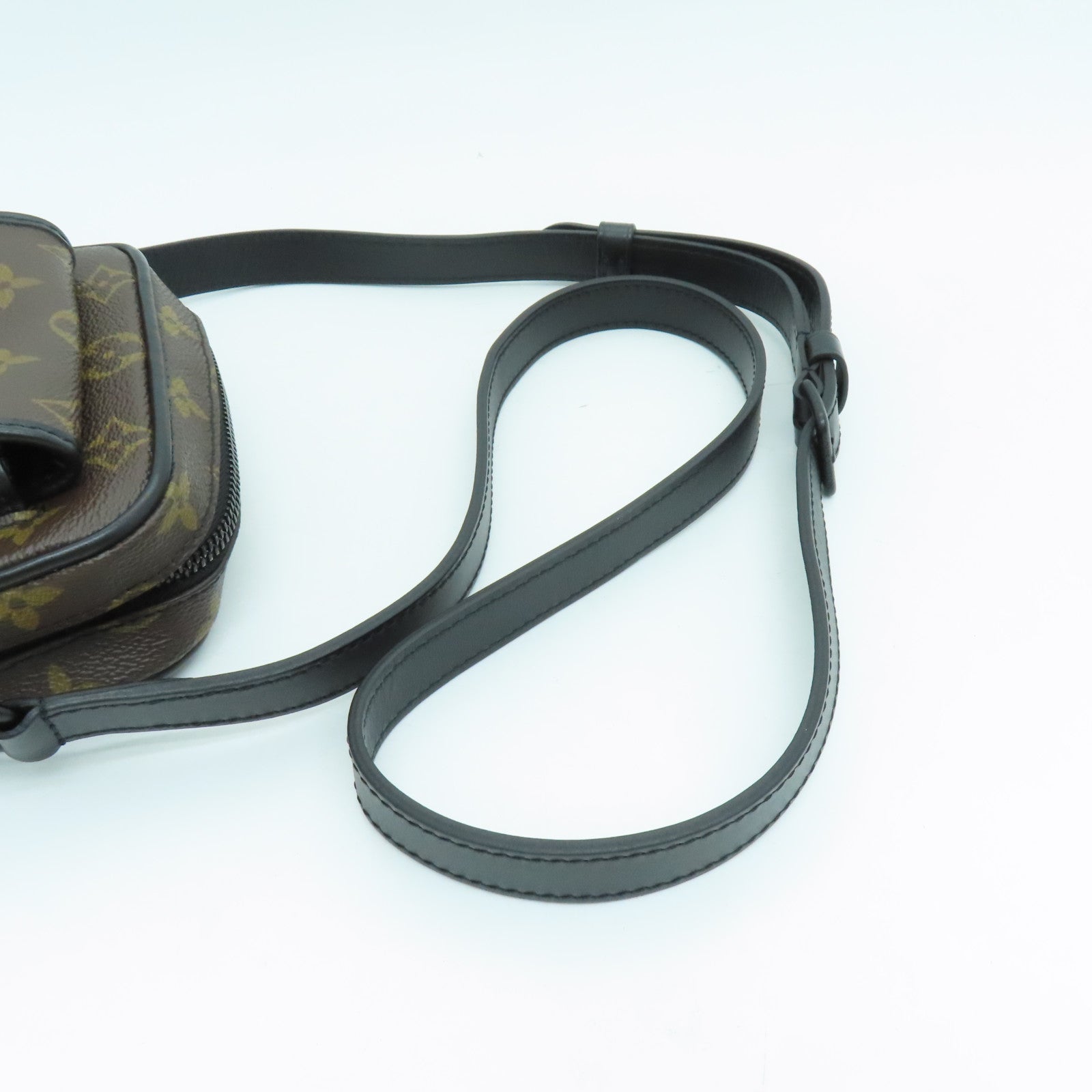 LOUIS VUITTON Monogram Christopher Carry Bag肩背袋啡色/黑色