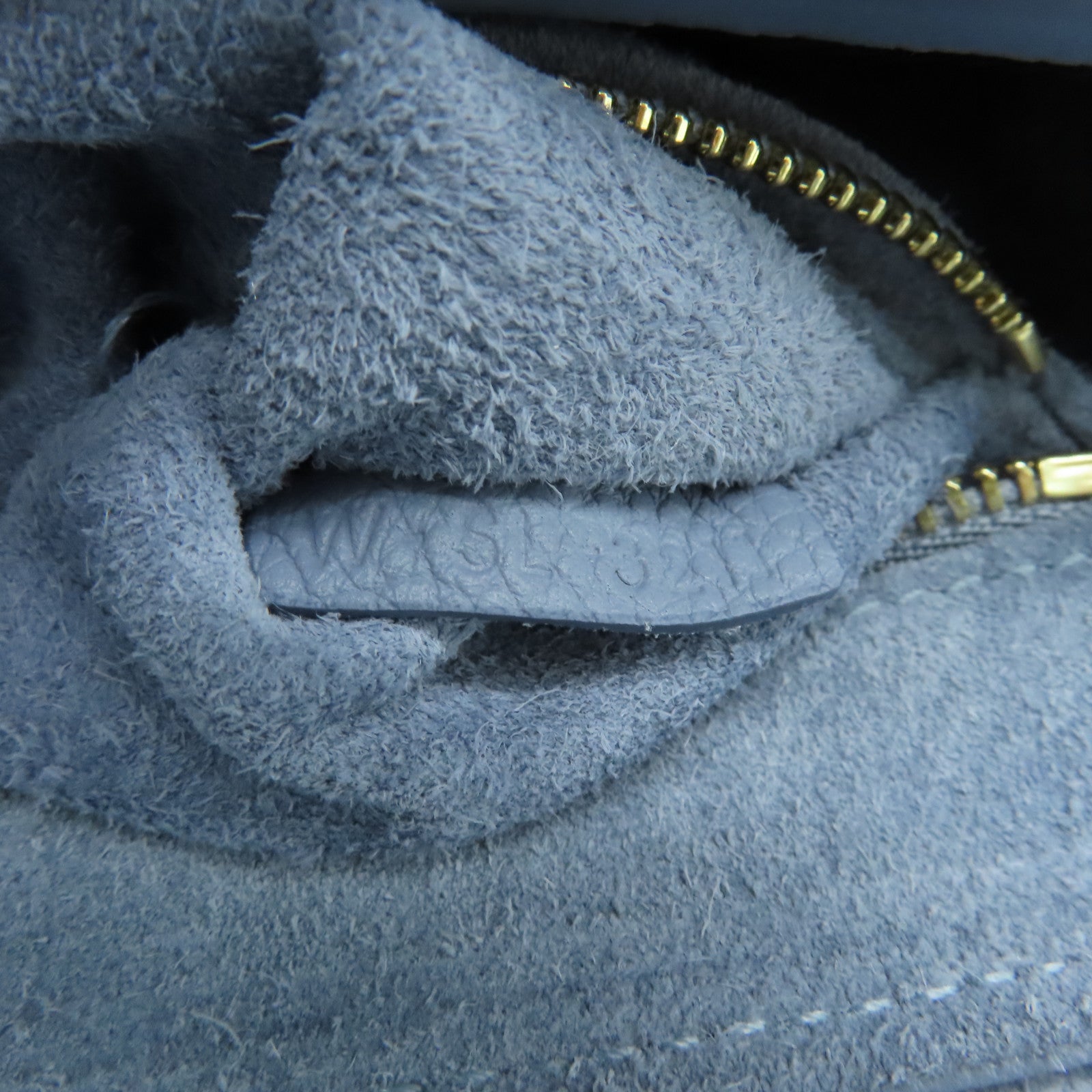 CELINE 牛皮皮革Teen Soft金扣肩背袋藍色