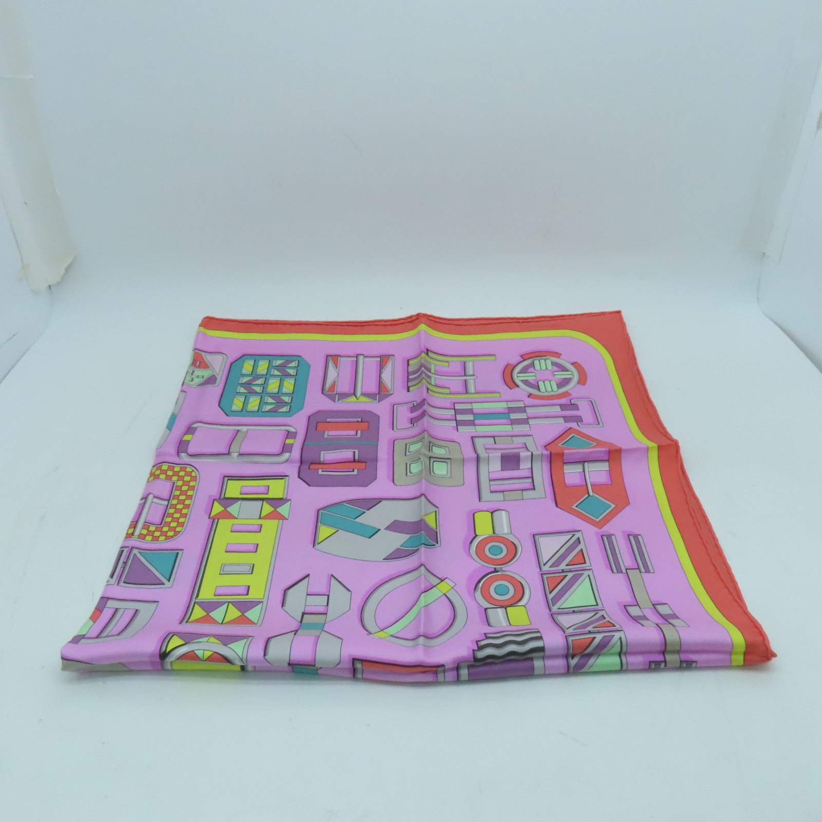 HERMES Silk Twilly Scarf Pink/Color