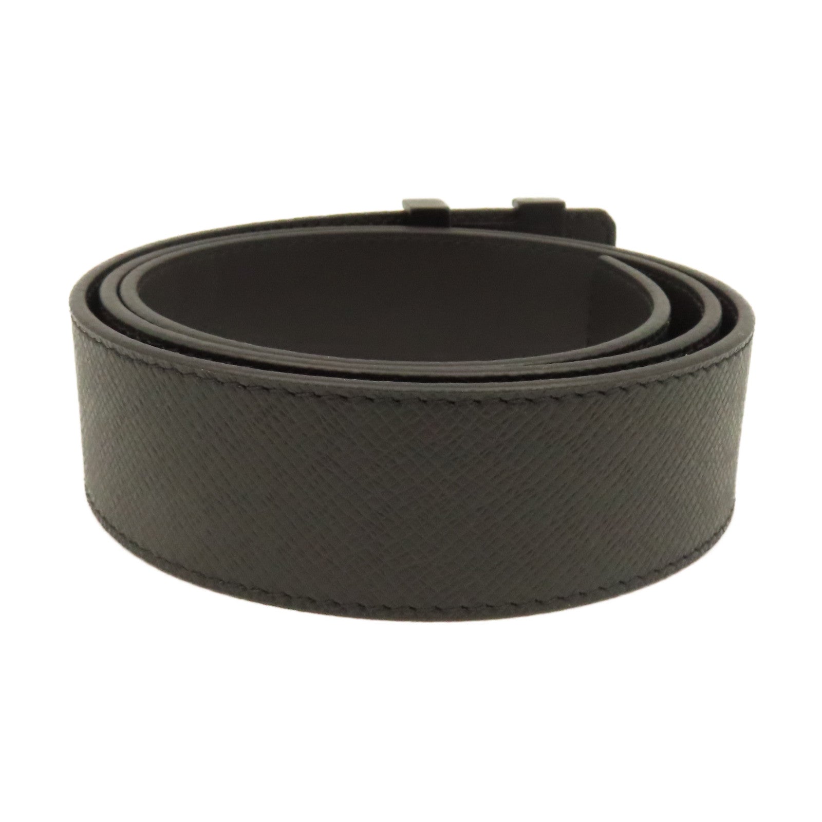 LOUIS VUITTON Taiga Initiales Belt皮革袋黑色