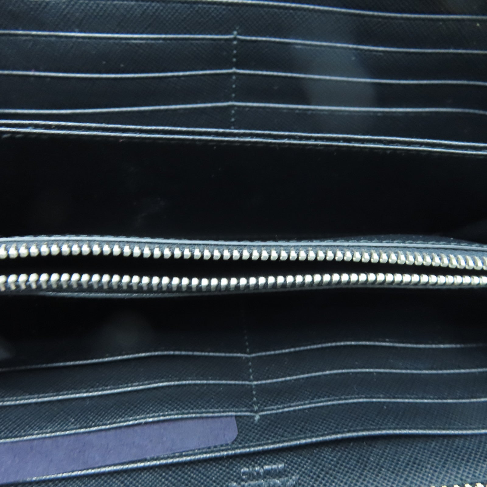 PRADA Saffiano牛皮皮革Zipper Long Wallet銀扣長錢包黑色