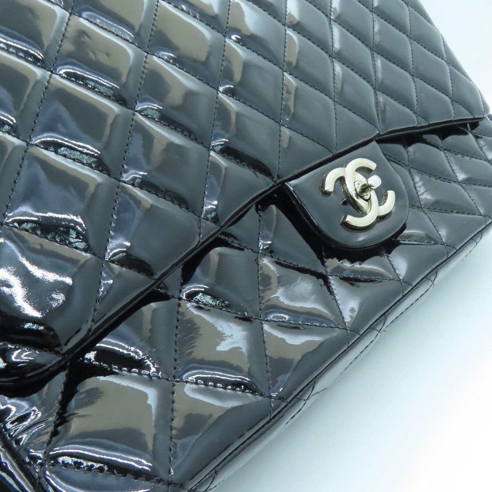 CHANEL 菱格漆皮皮革Chain Shoulder銀扣鏈條肩背袋黑色