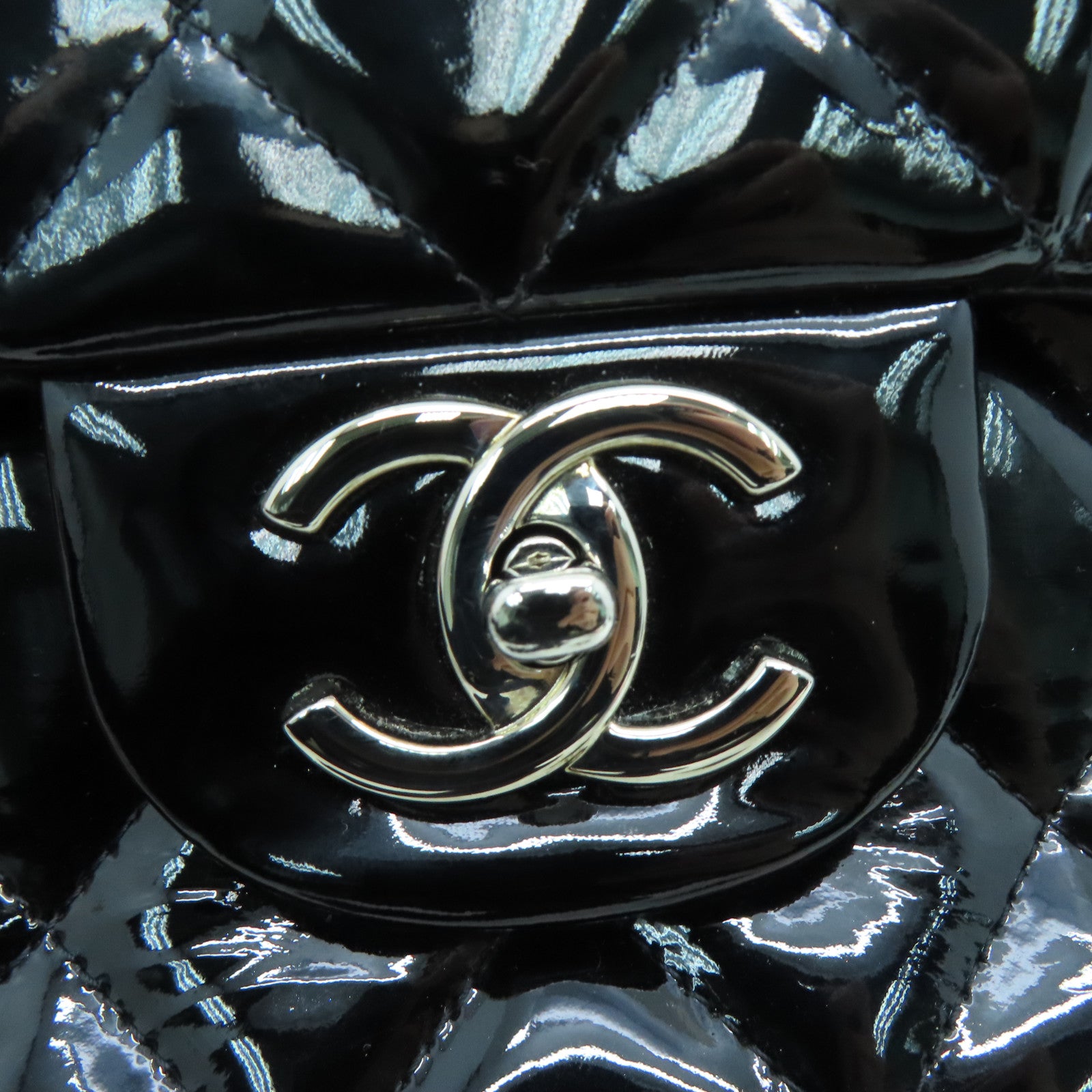 CHANEL 菱格漆皮皮革Chain Shoulder銀扣鏈條肩背袋黑色