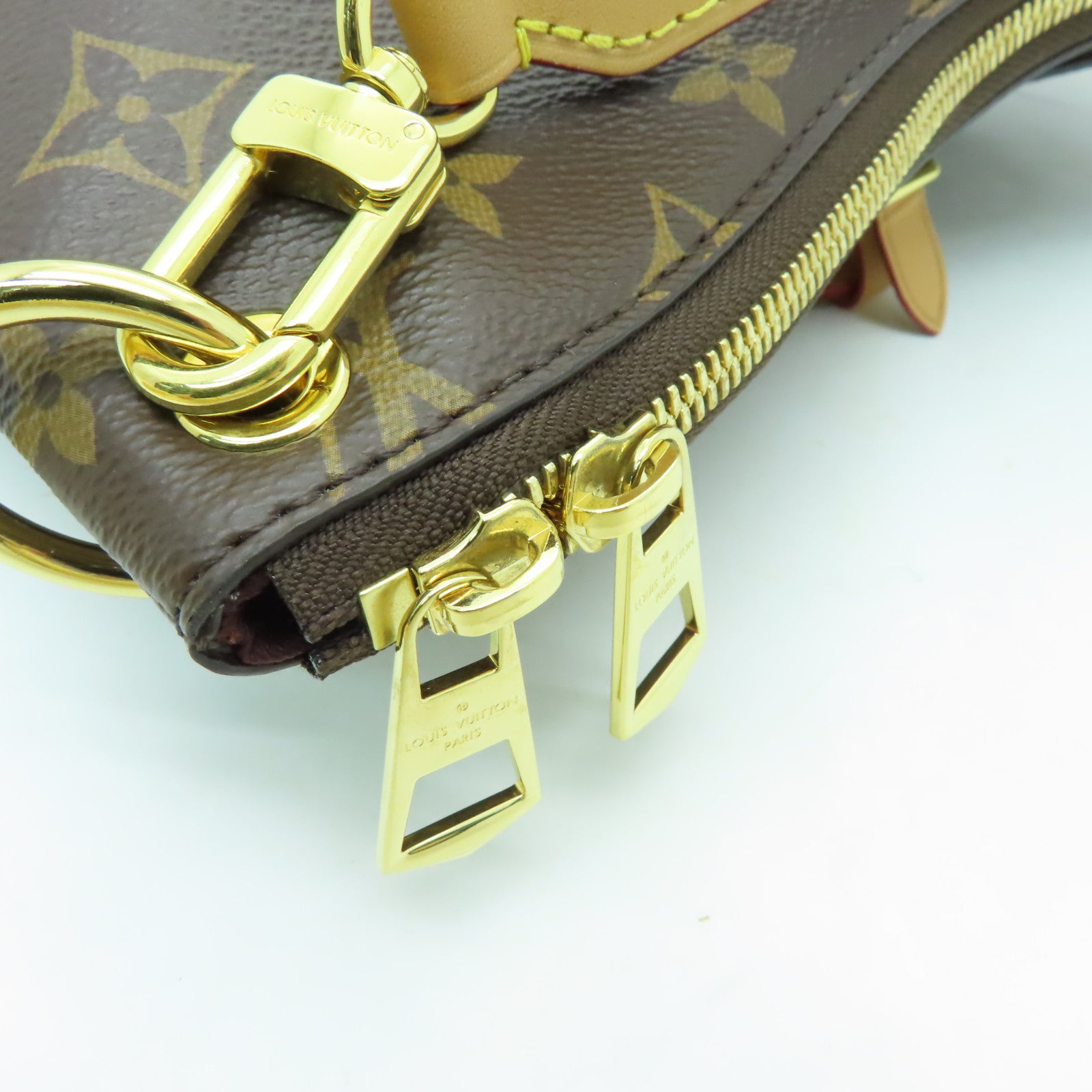 LOUIS VUITTON Monogram Odeon MM金扣肩背袋啡色
