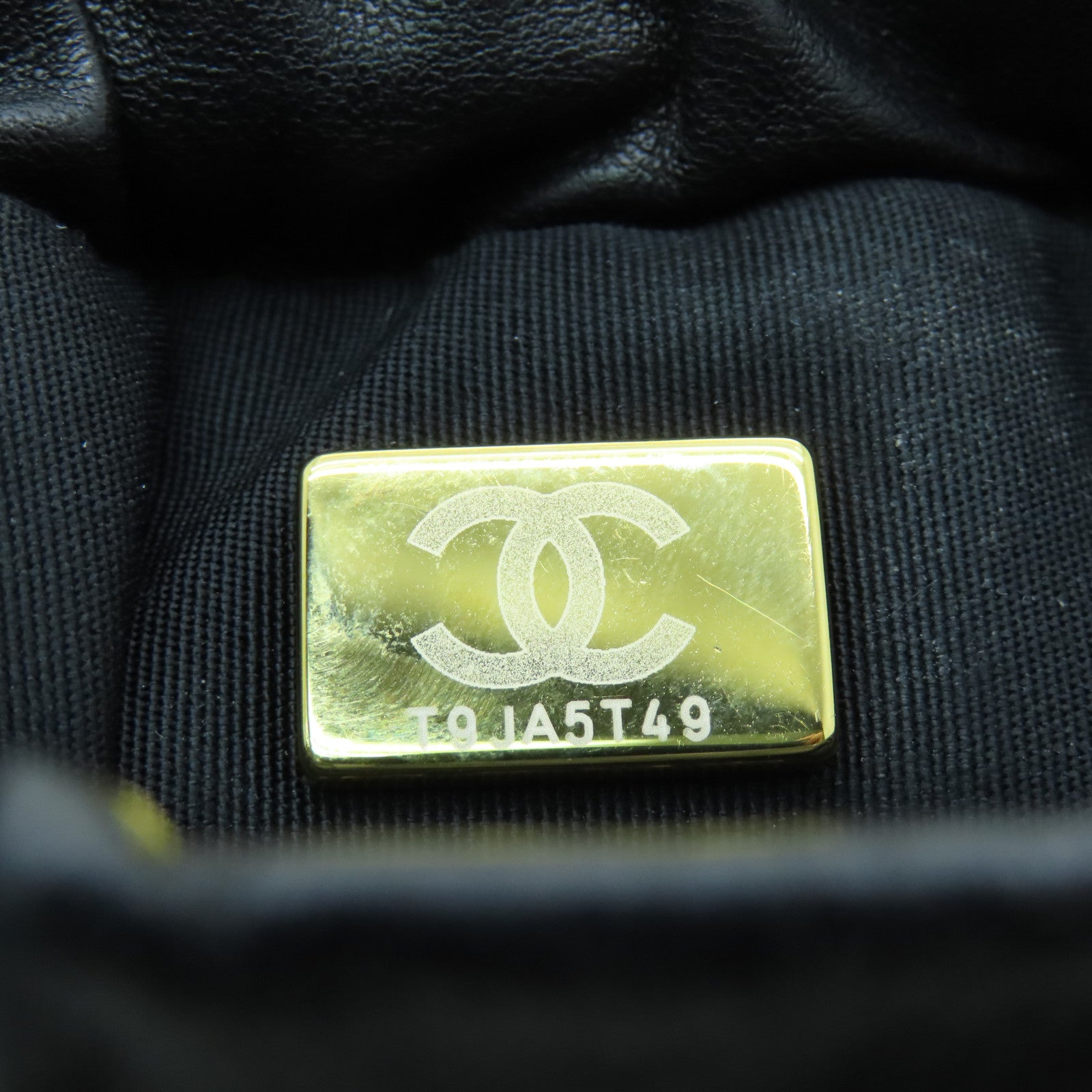 CHANEL 羊皮皮革Chain Shoulder金扣鏈帶肩背袋黑色