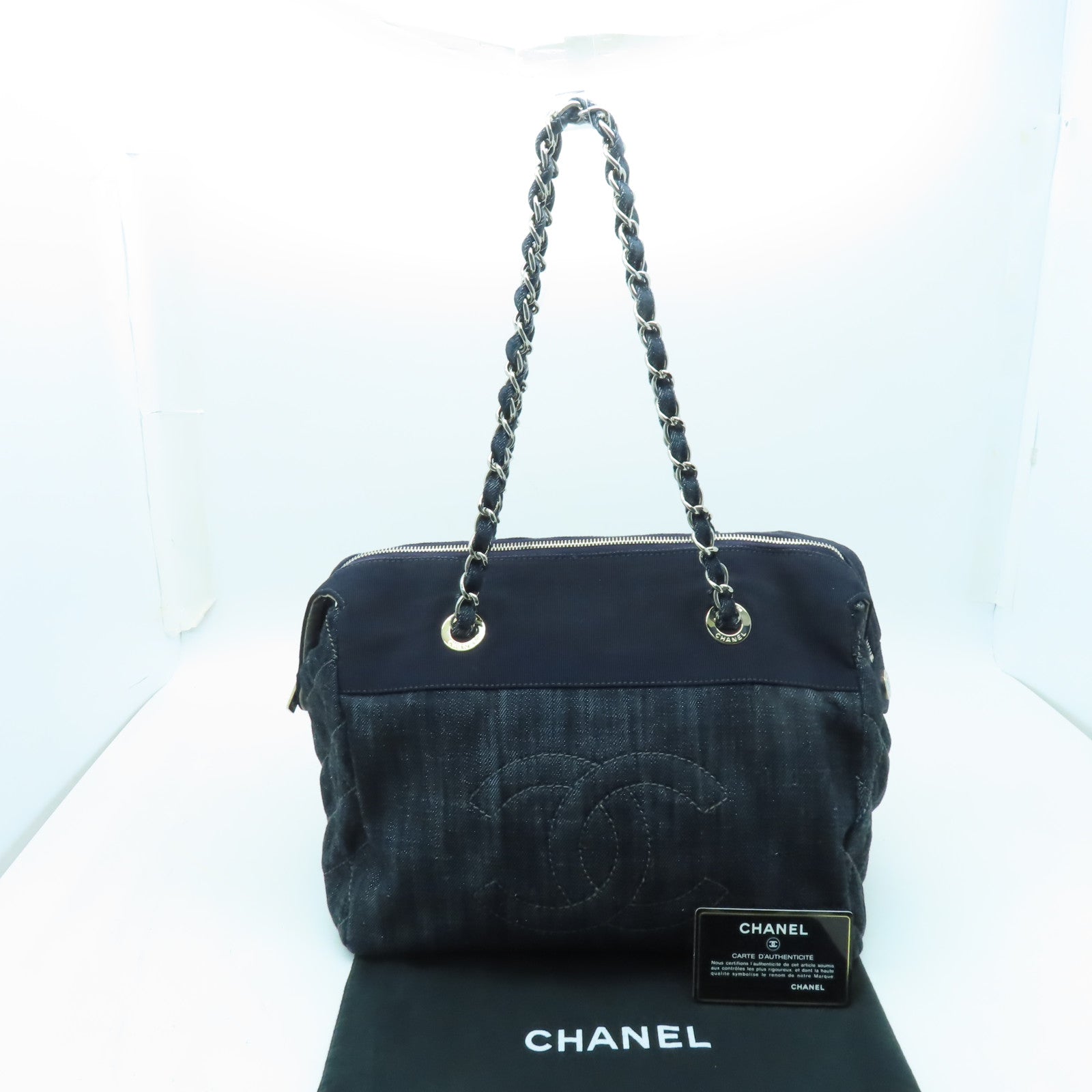 CHANEL 牛仔布Chain Shoulder Bag銀扣鏈帶肩背袋藍色