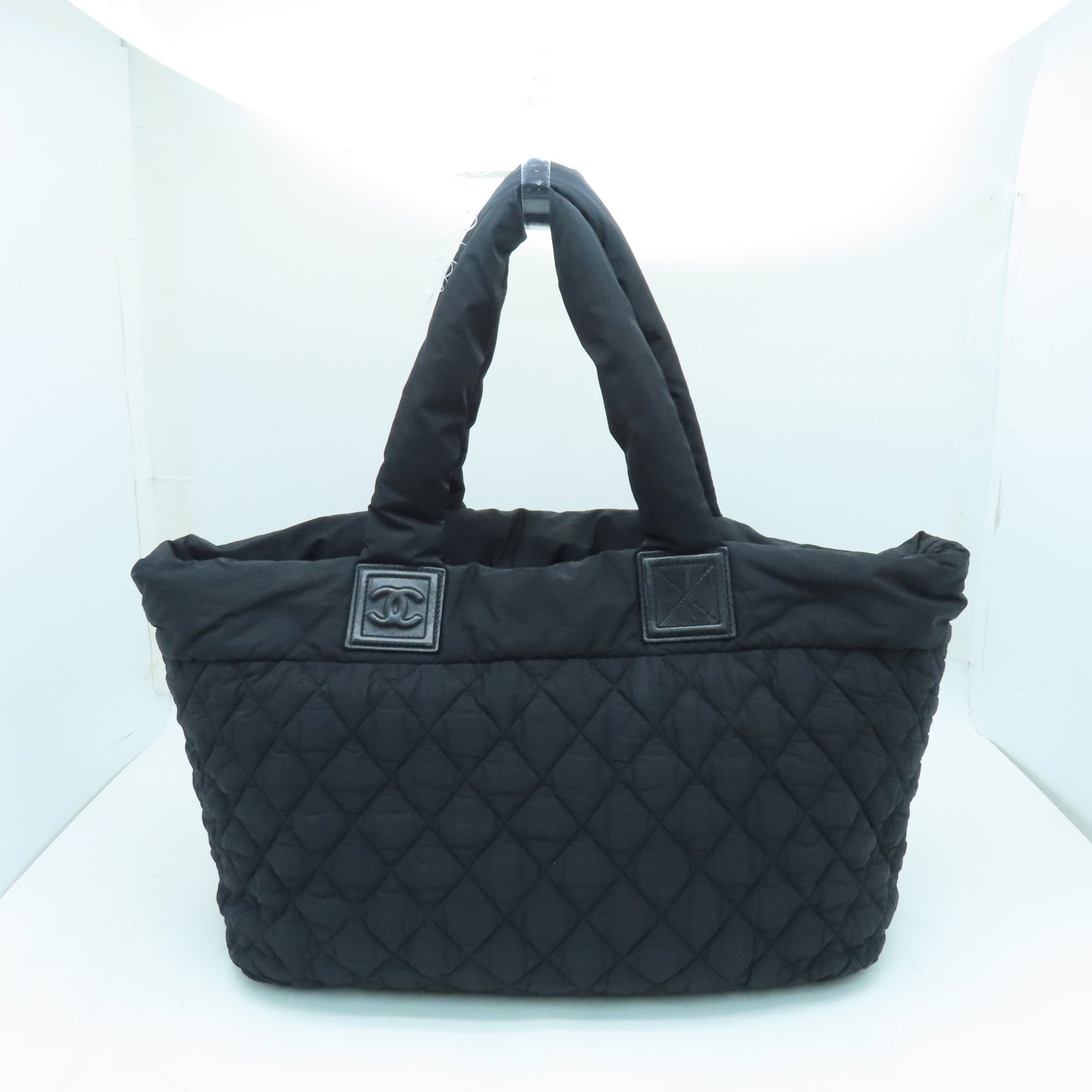 CHANEL 尼龙Coco Cocoon银扣肩背袋黑色