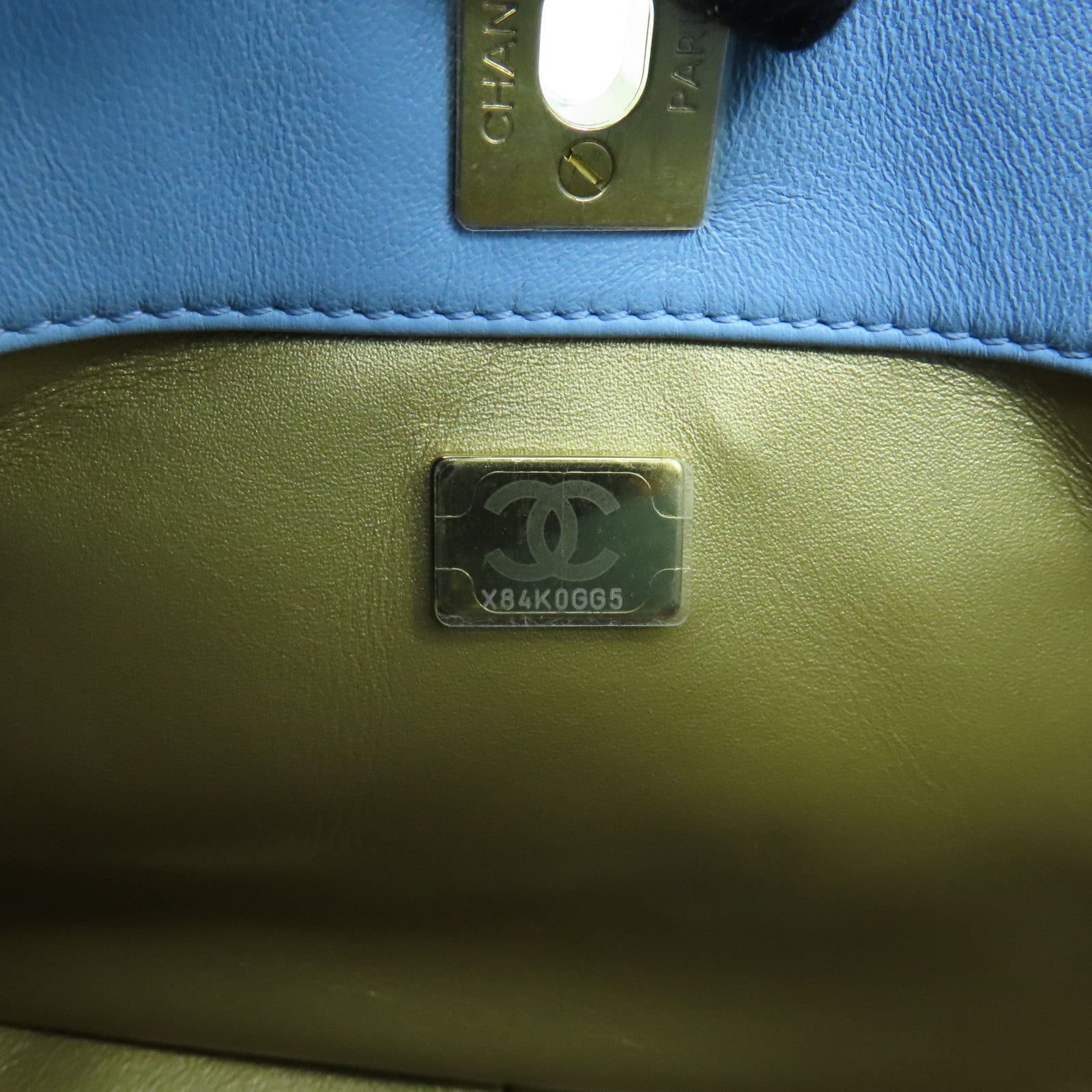 CHANEL 菱格羊皮皮革Chain Shoulder Bag金扣链带肩背袋浅蓝色