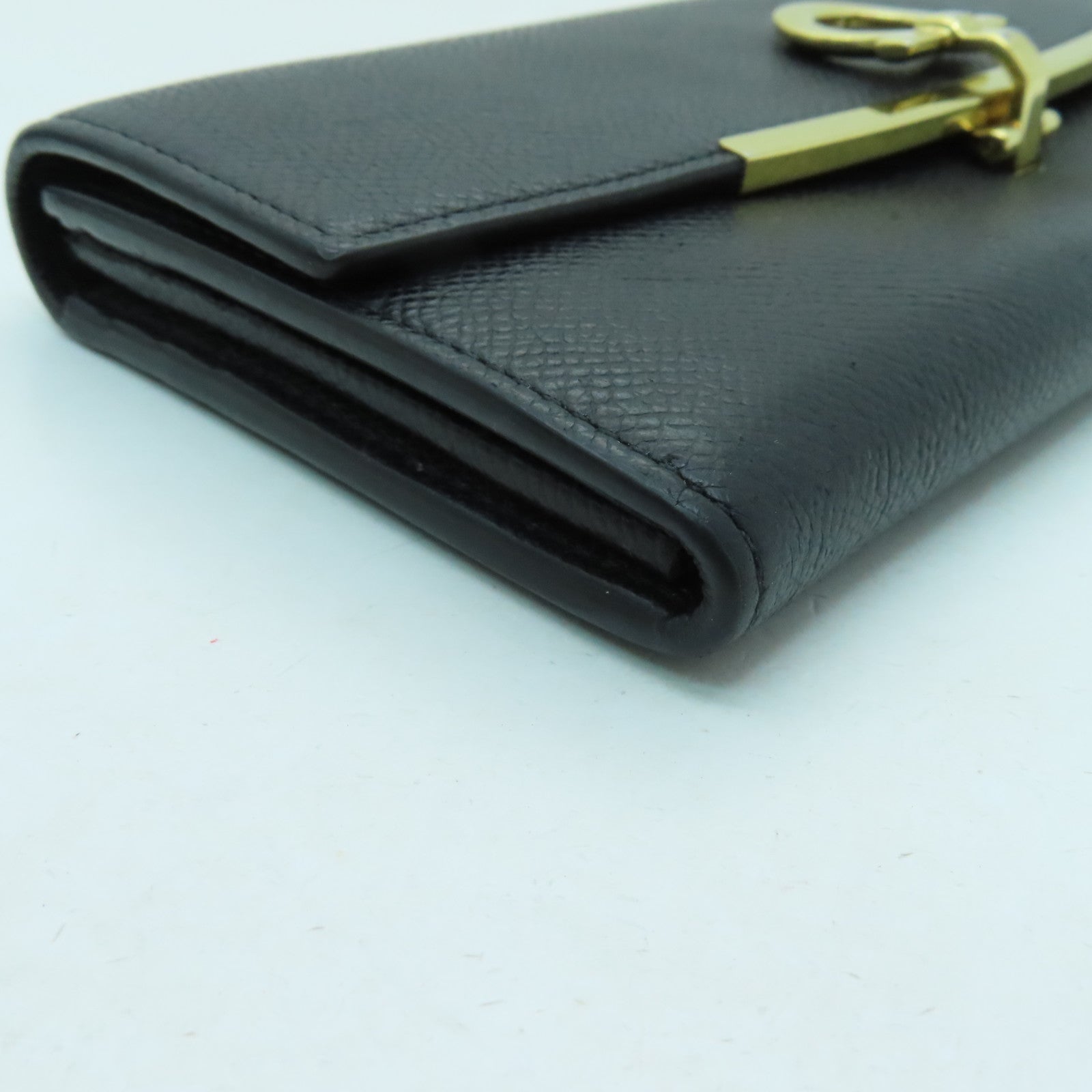 Salvatore Ferragamo 牛皮皮革Wallet金扣長錢包黑色