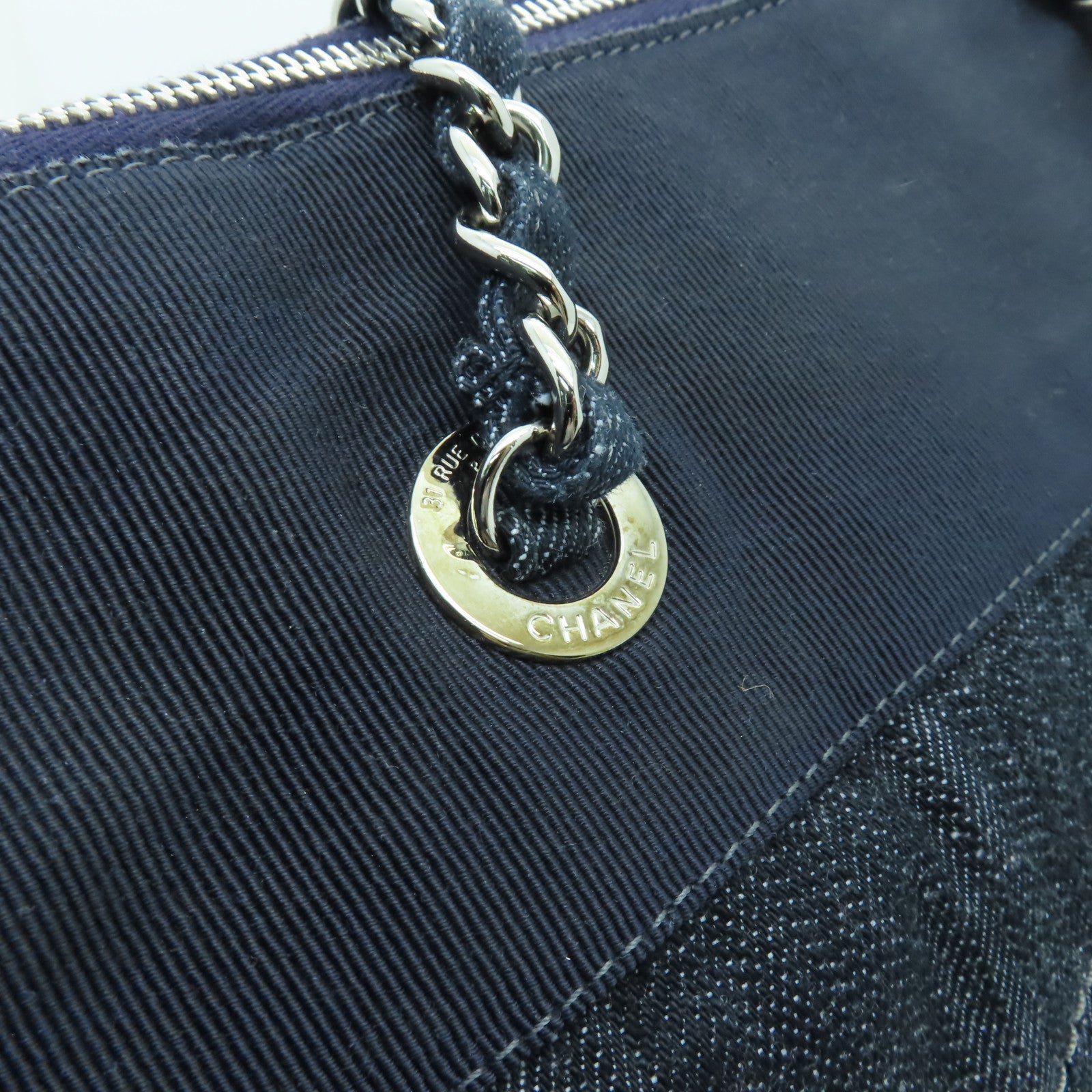 CHANEL 牛仔布Chain Shoulder Bag銀扣鏈帶肩背袋藍色