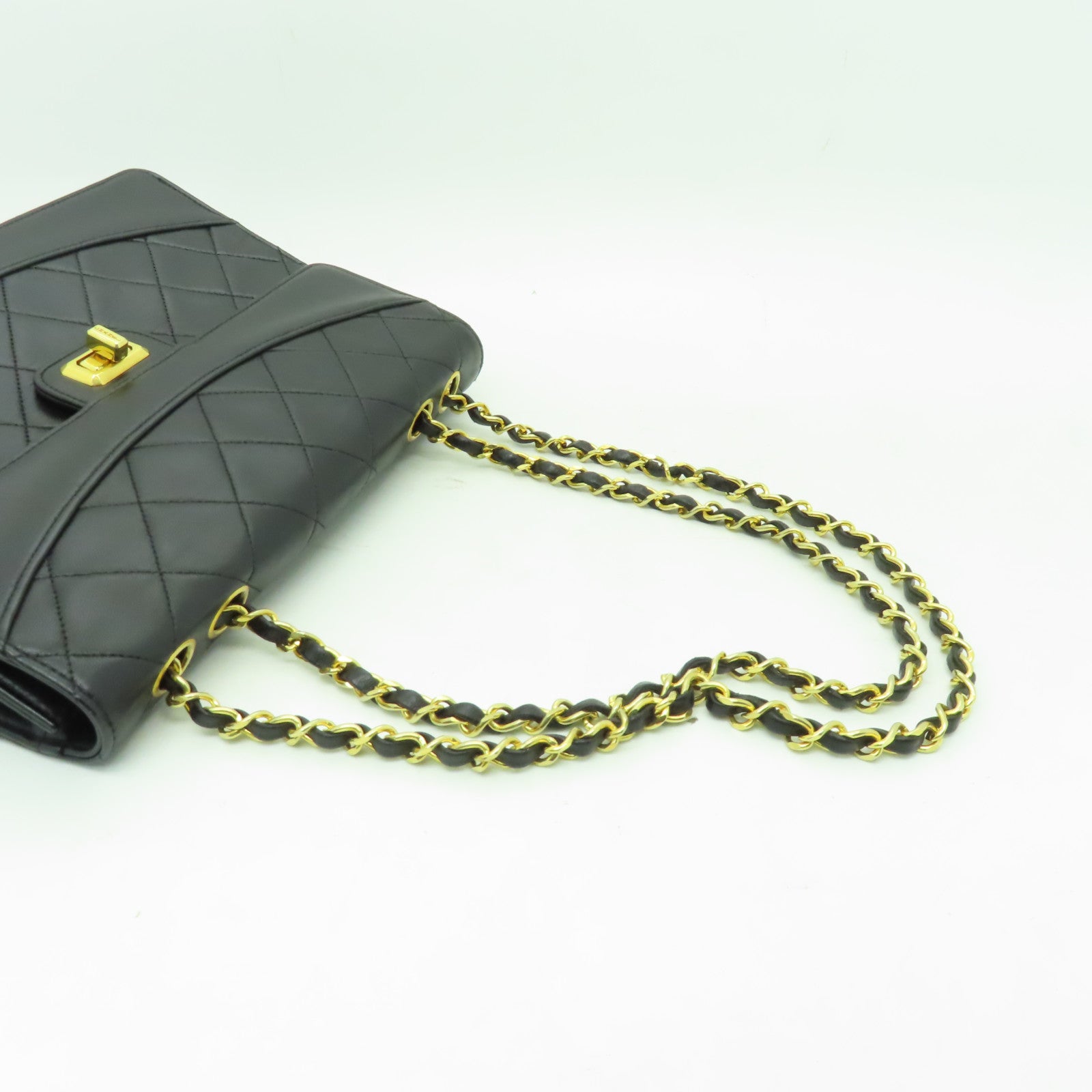 CHANEL 【激減優惠】菱格羊皮皮革Chain Shoulder Bag金扣鏈帶肩背袋黒色