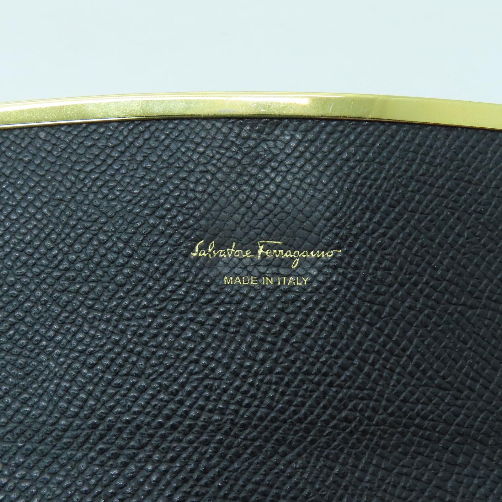 Salvatore Ferragamo 牛皮皮革Wallet金扣長錢包黑色