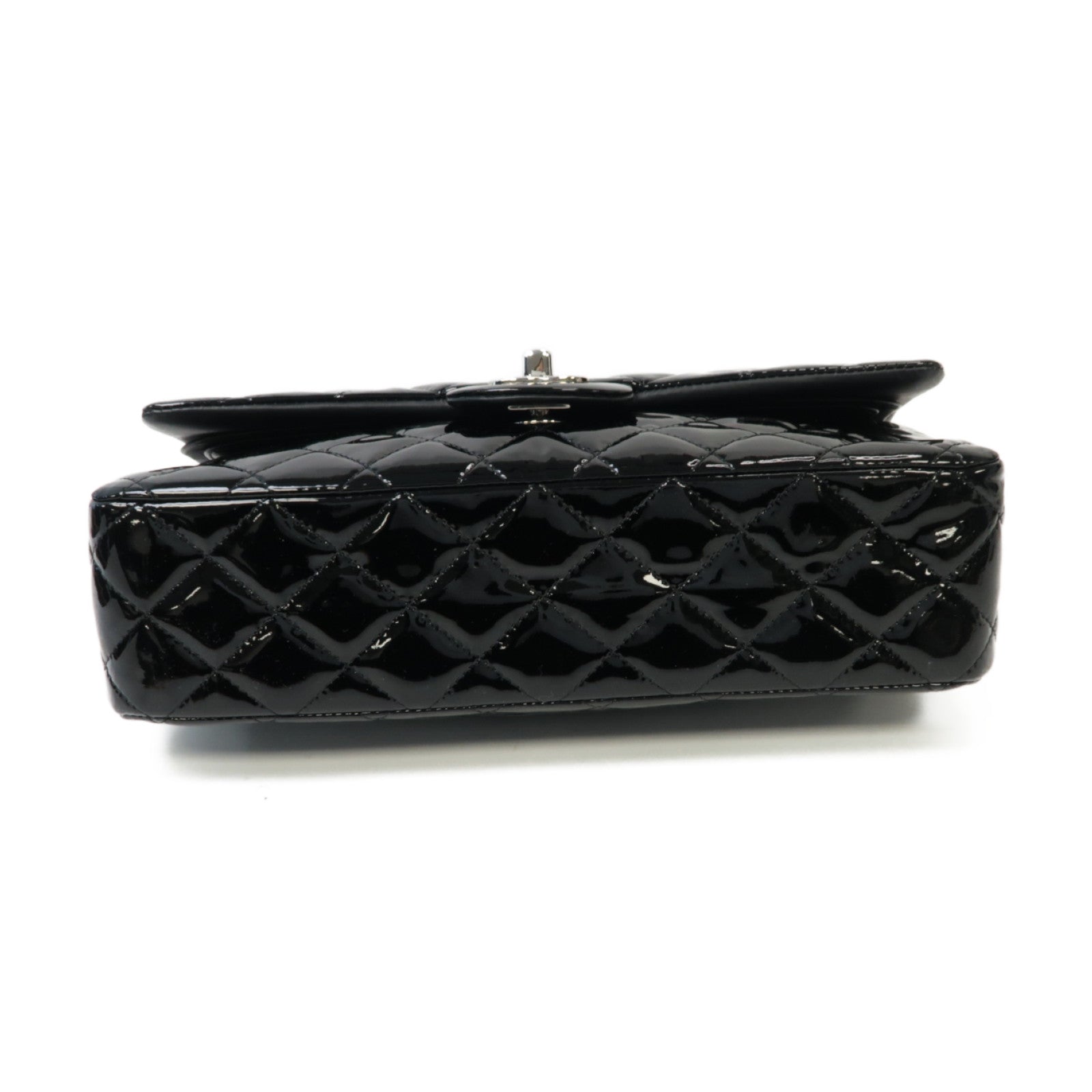 CHANEL 菱格漆皮皮革Classic 25銀扣黒色