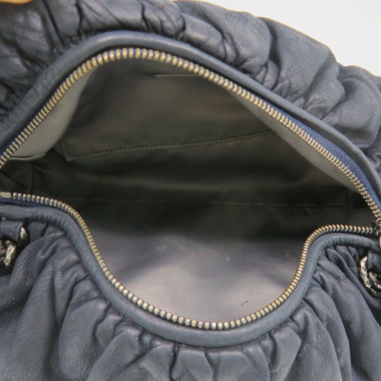 CHANEL [Sharp Reduction Offer] Cowhide Leather Hand Bag Silver Buckle Hand Bag Black