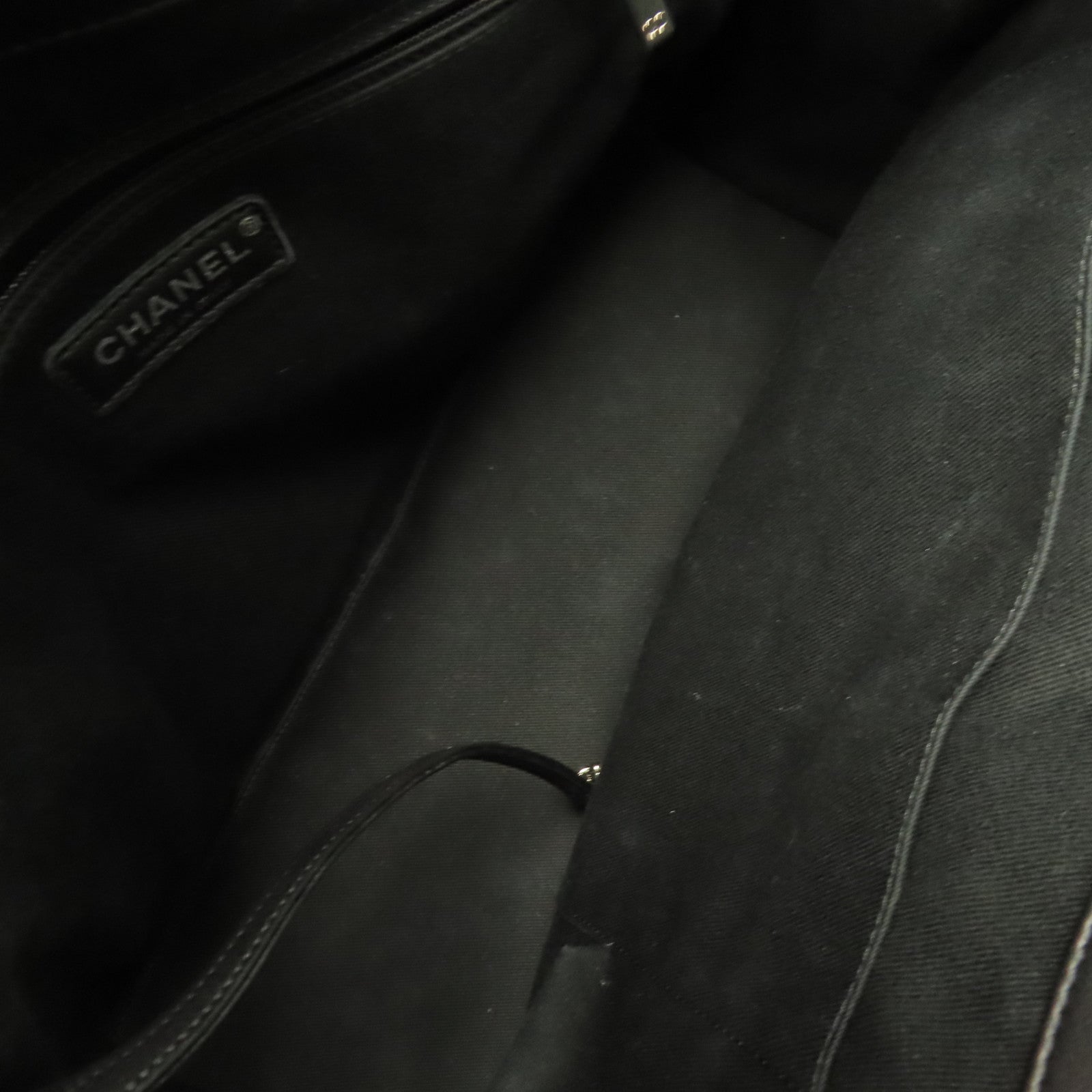 CHANEL 【激減優惠】菱格漆皮皮革Shoulder Bag銀扣鏈帶肩背袋黑色