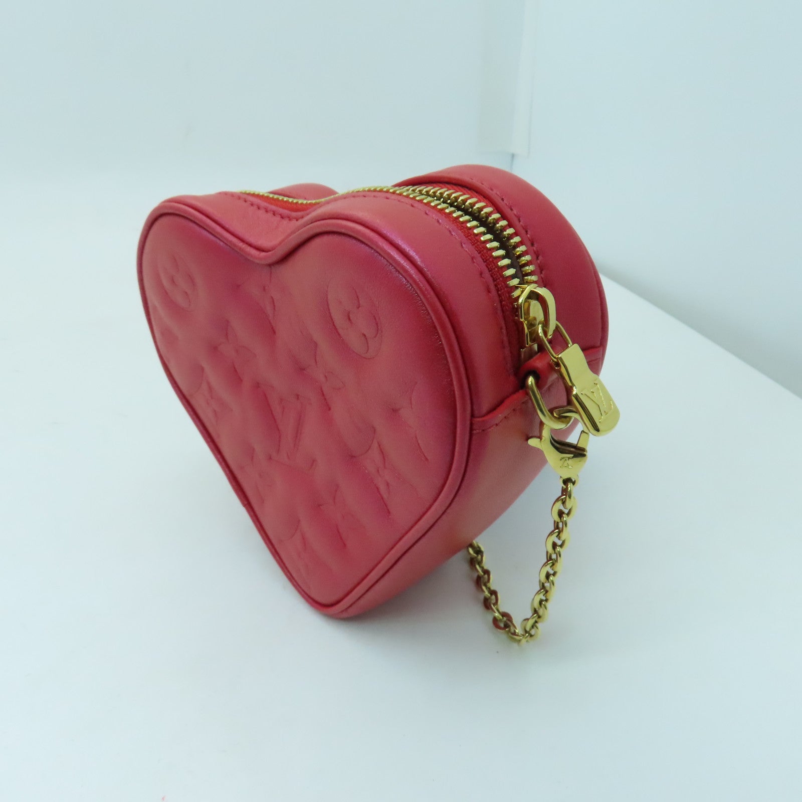 LOUIS VUITTON Monogram Heart On Chain金扣肩背袋红色