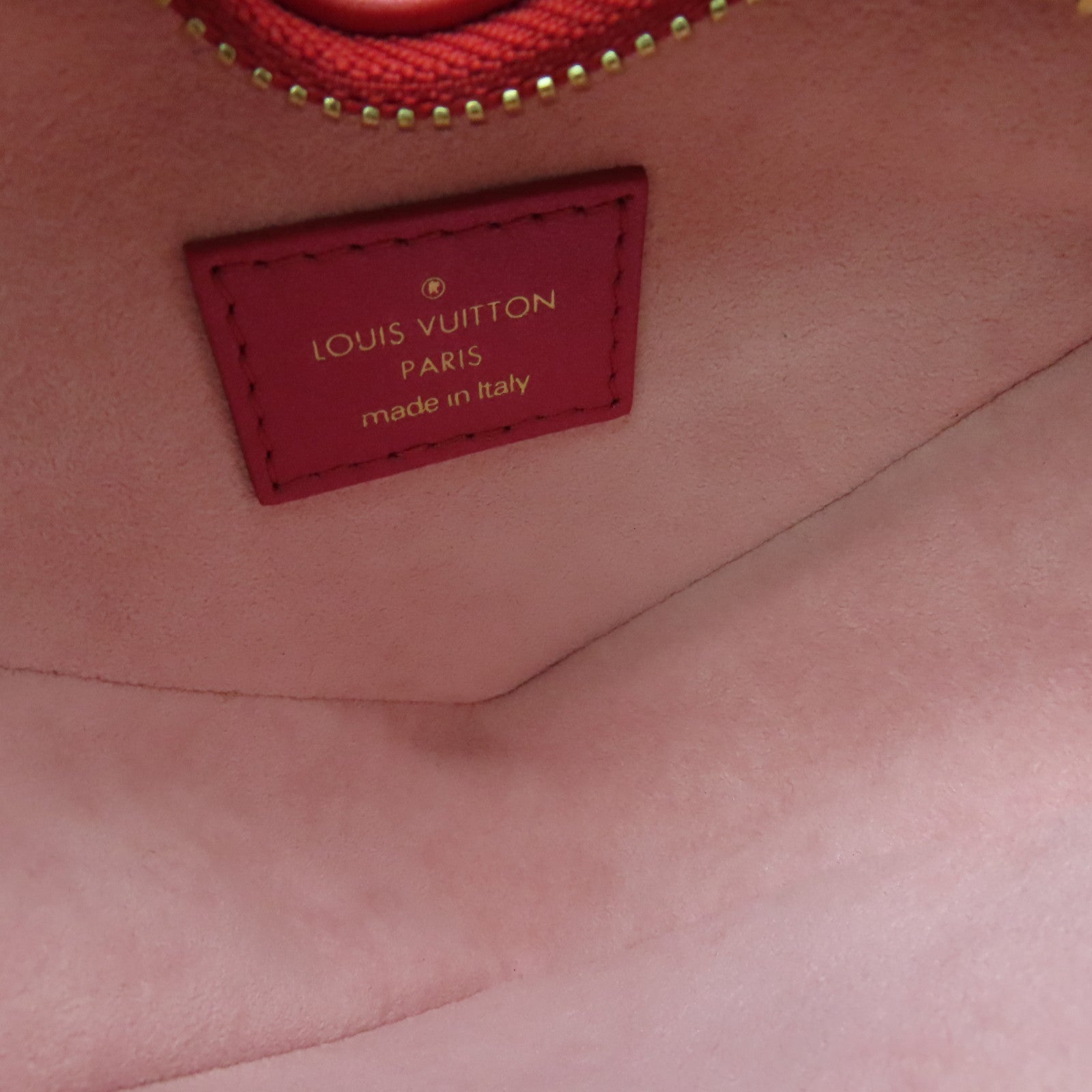 LOUIS VUITTON Monogram Heart On Chain金扣肩背袋红色