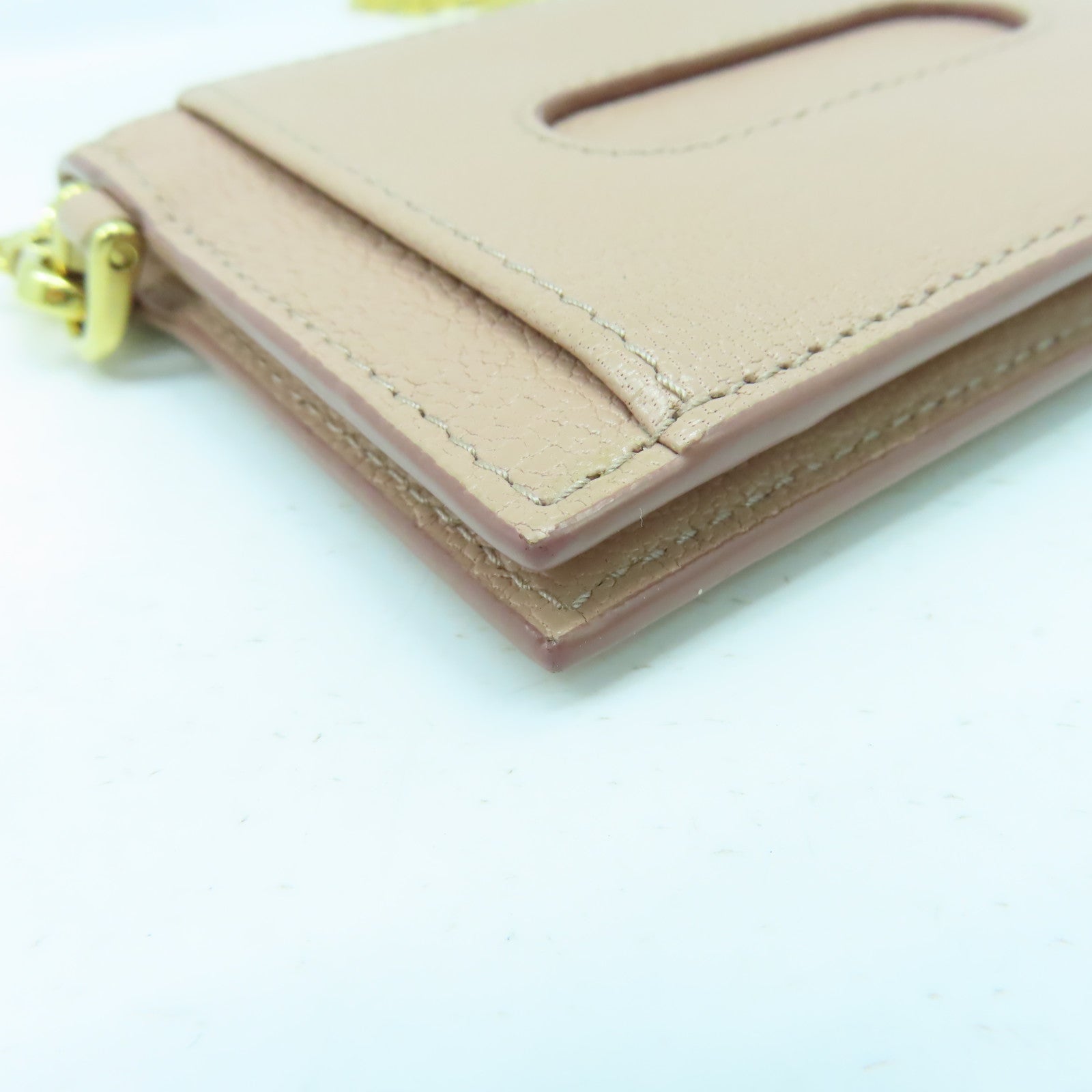 Miu Miu 牛皮皮革Card Case金扣卡片套粉紅色