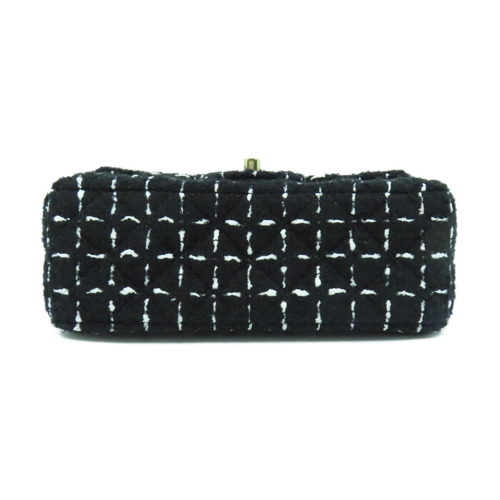 CHANEL 菱格斜紋軟呢Mini 20 Chain Shoulder Bag銀扣鏈帶肩背袋黑色/白色