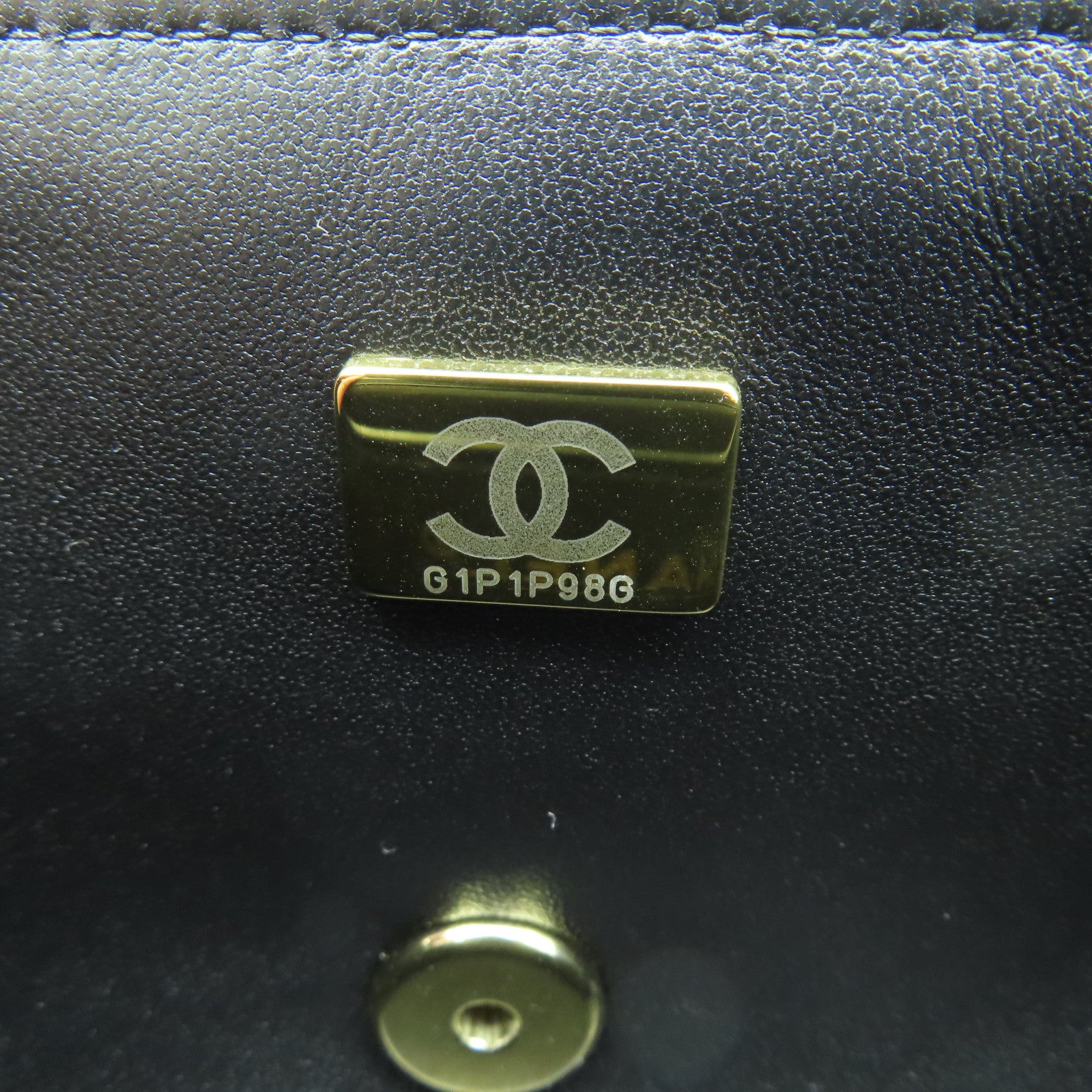 CHANEL 菱格斜紋軟呢Mini 20 Chain Shoulder Bag銀扣鏈帶肩背袋黑色/白色