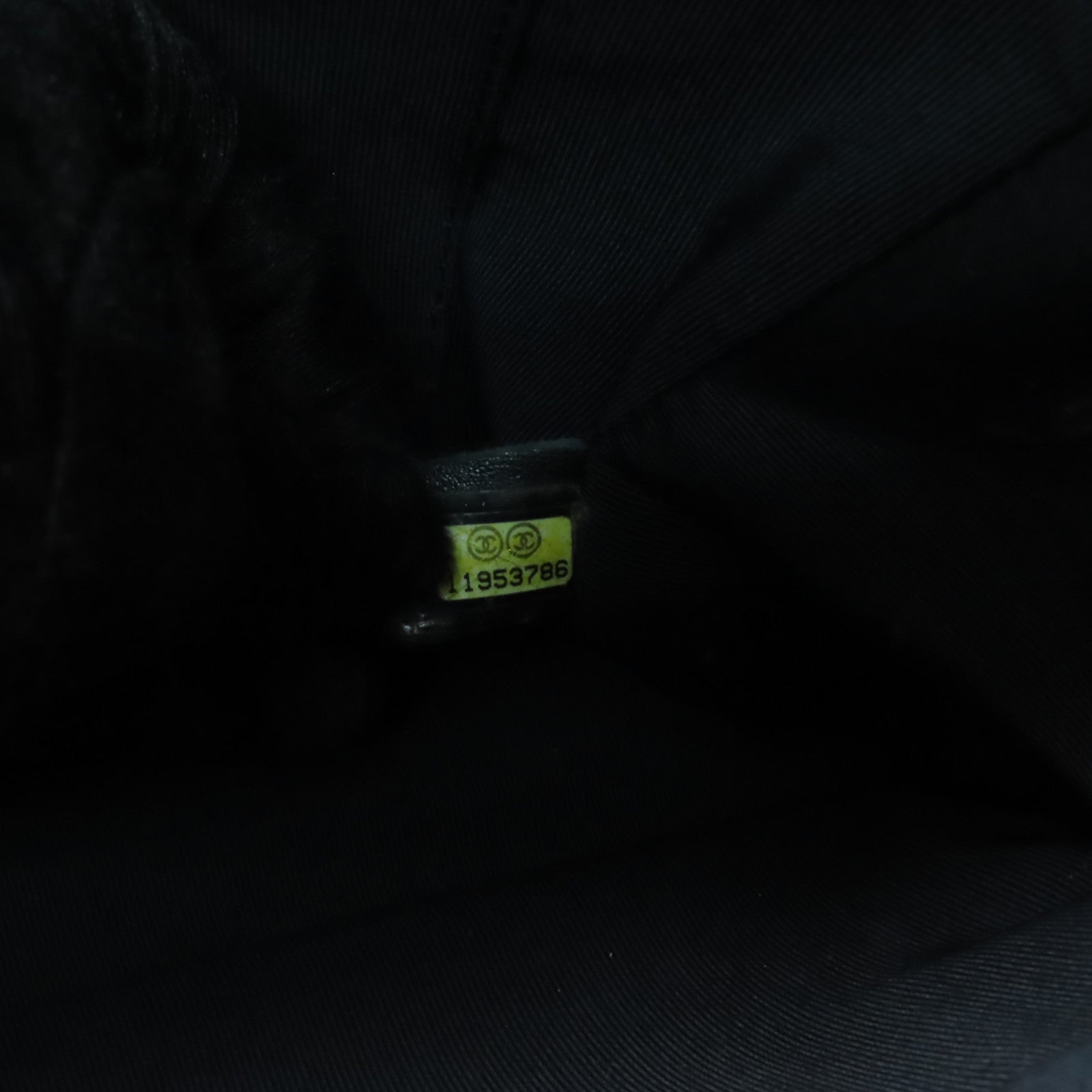CHANEL 菱格Caviar皮革GST Tote金扣肩背袋黑色