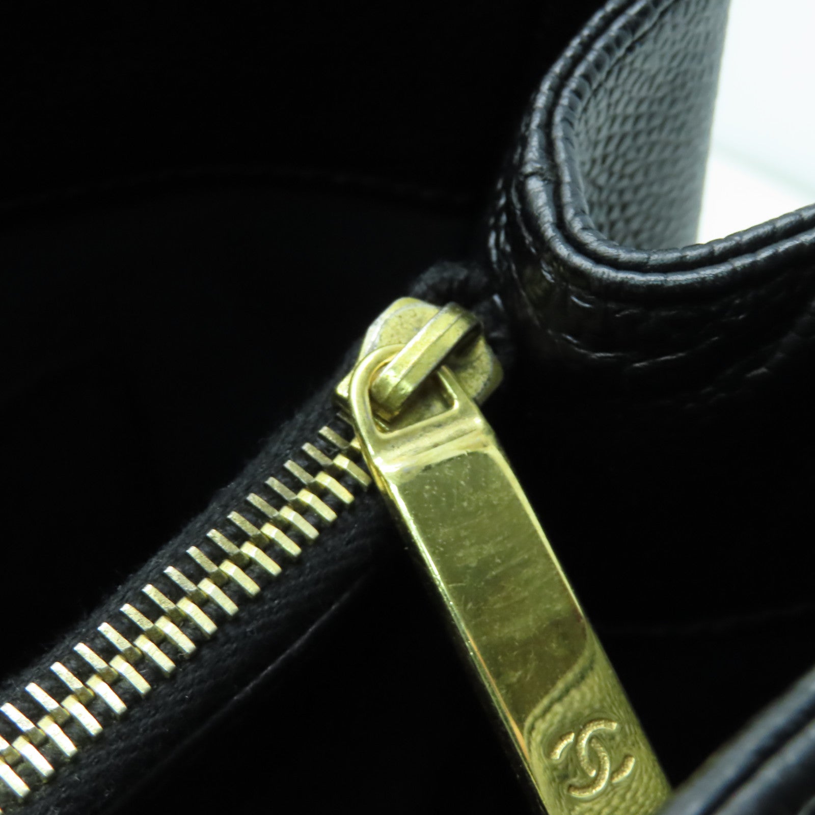 CHANEL 菱格Caviar皮革GST Tote金扣肩背袋黑色