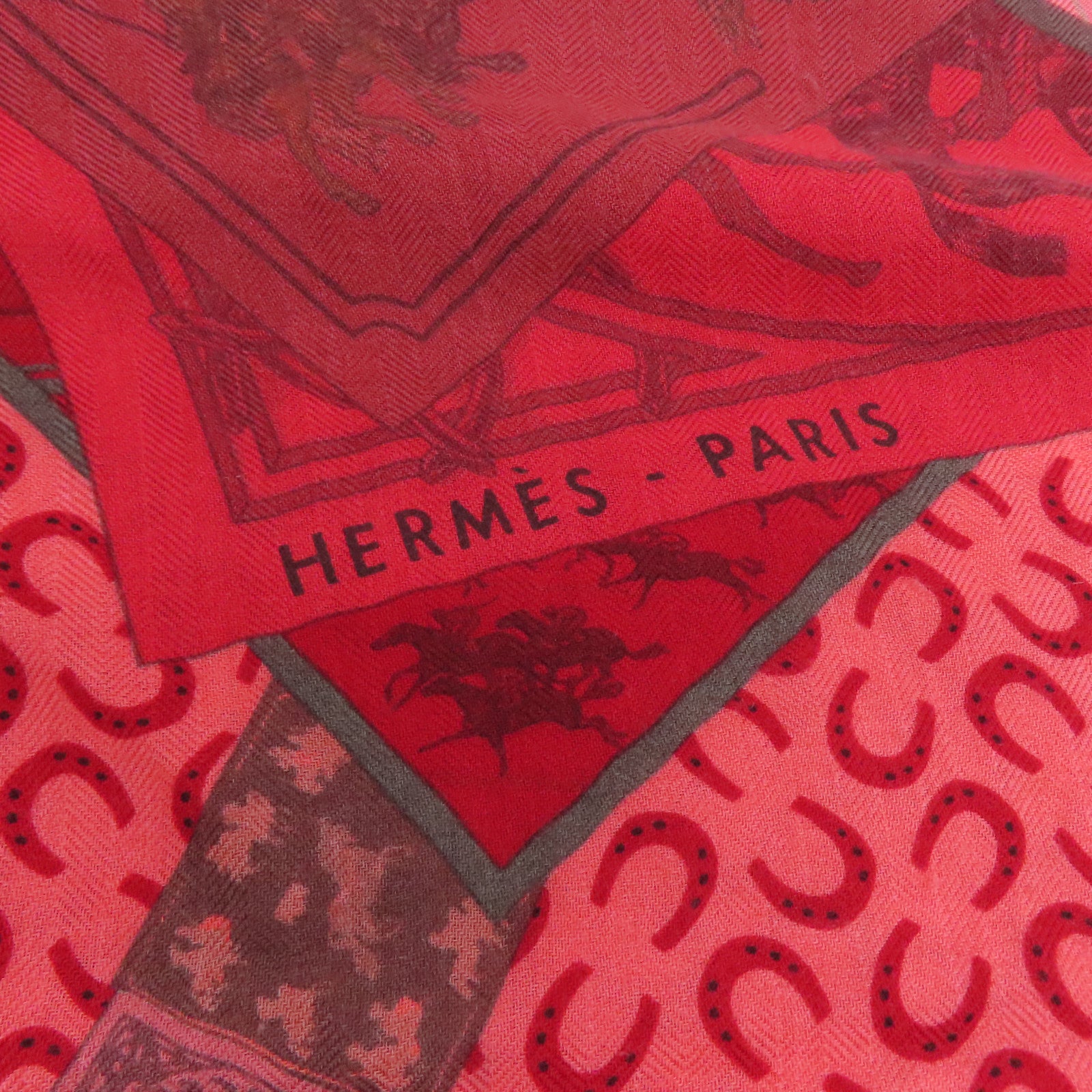HERMES 羊绒Scarf围巾红色黄色140x140cm