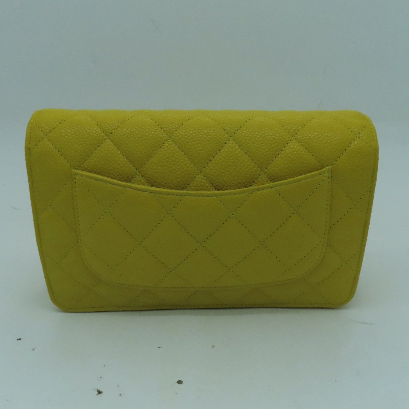 CHANEL Caviar皮革WOC Chain Shoulder金扣鏈帶肩背袋黃色