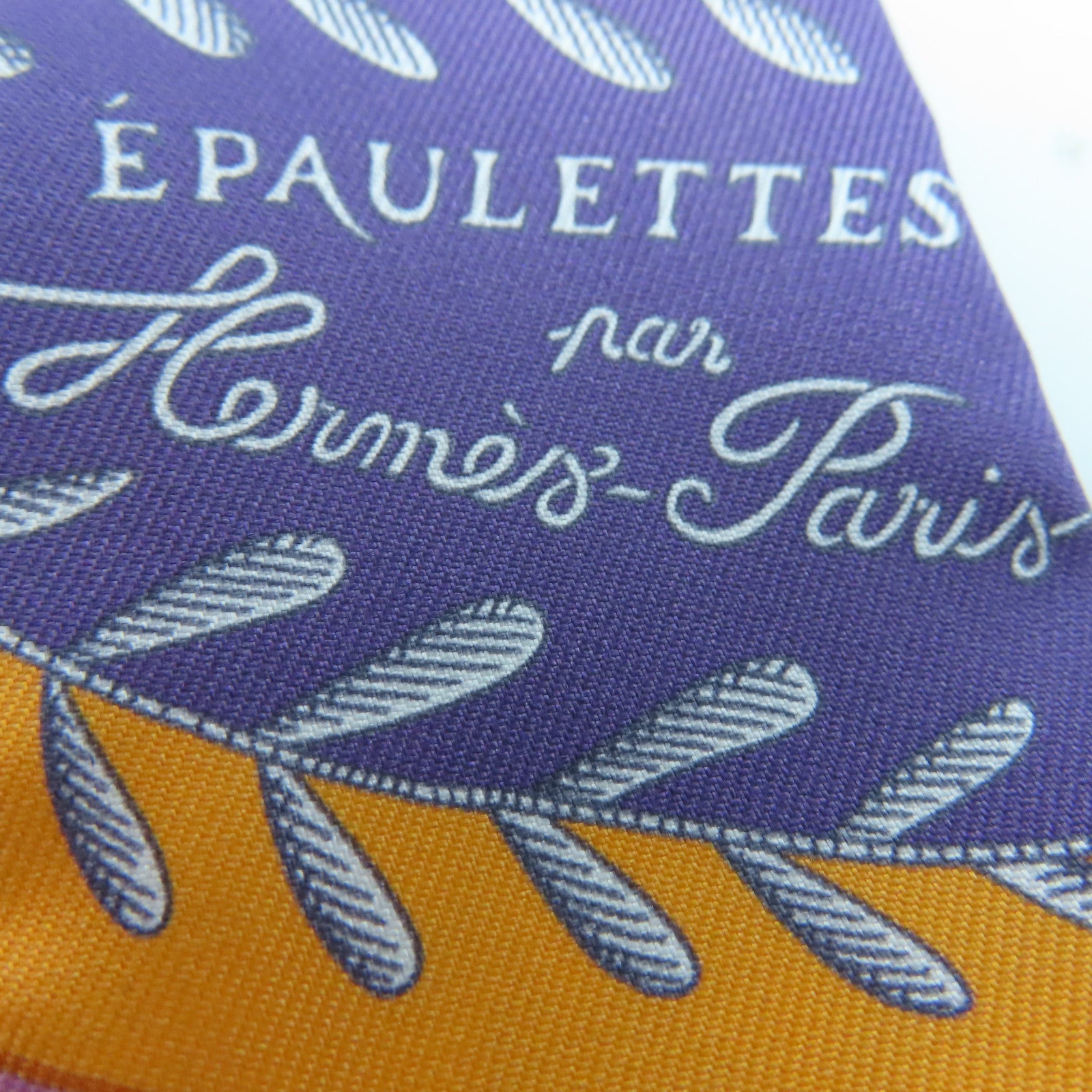 HERMES 絲質Twilly絲巾黑色