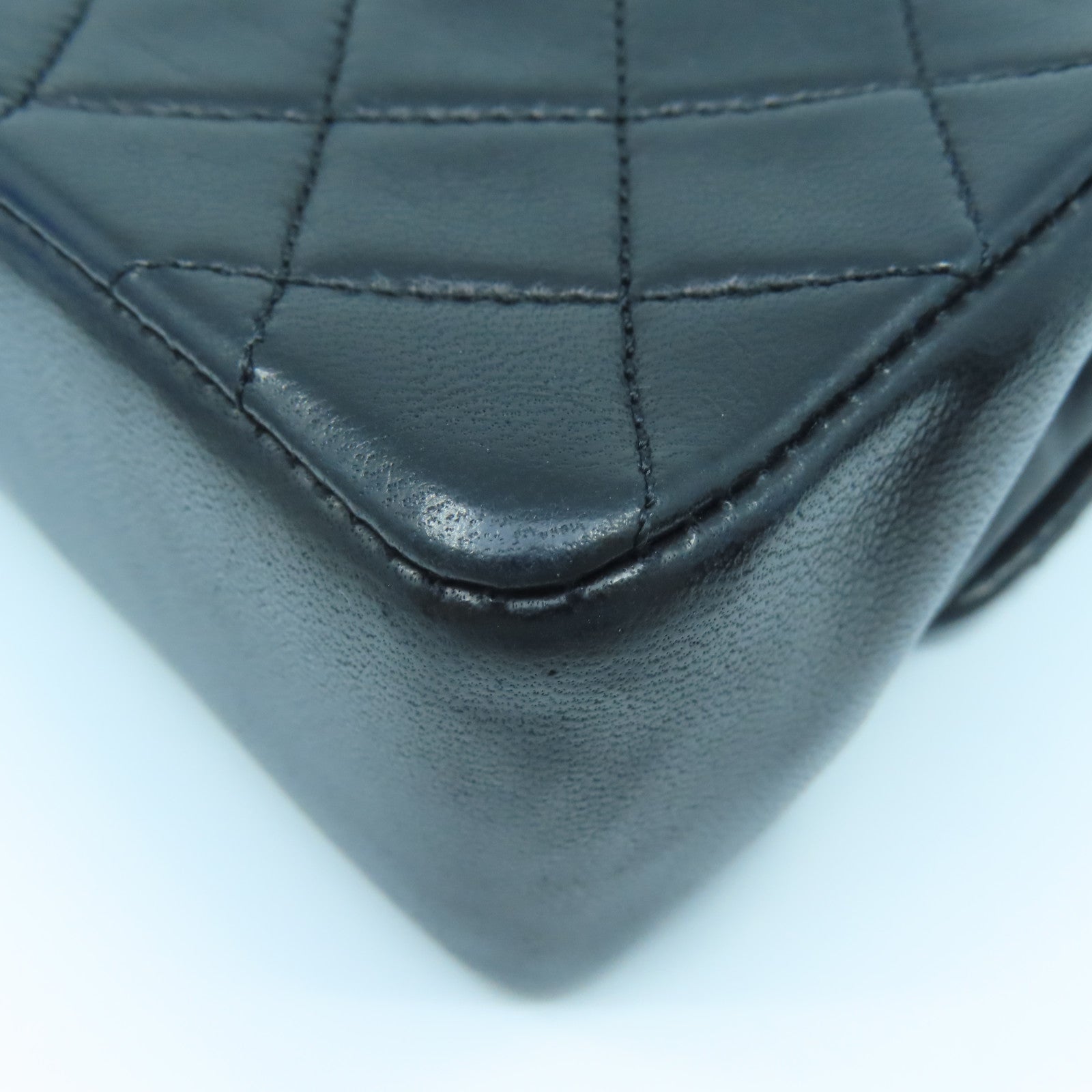 CHANEL 菱格羊皮皮革Chain Shoulder Bag金扣鏈帶肩背袋黑色