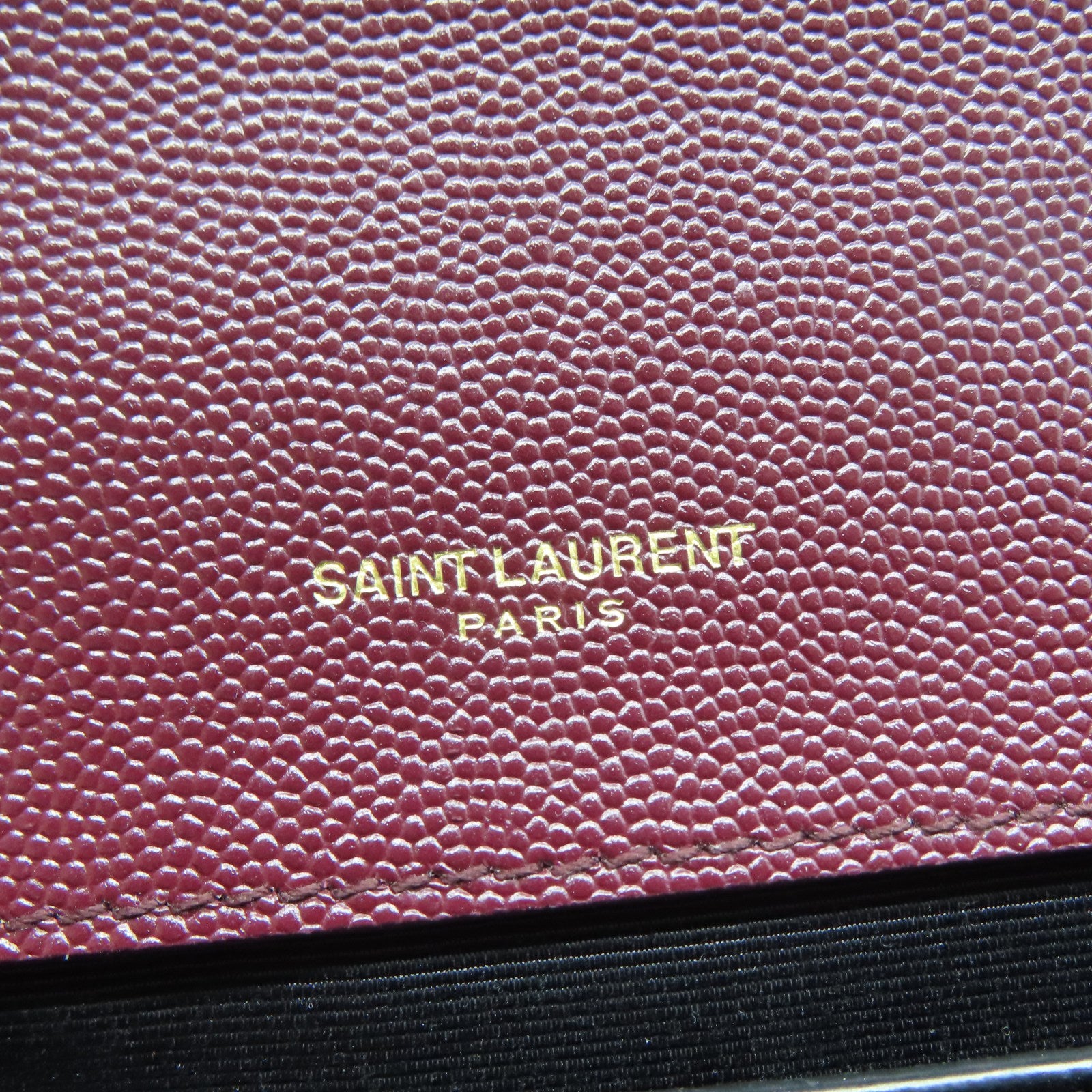 SAINT LAURENT 菱格牛皮皮革Envelope Medium金扣鏈帶肩背袋油紅色