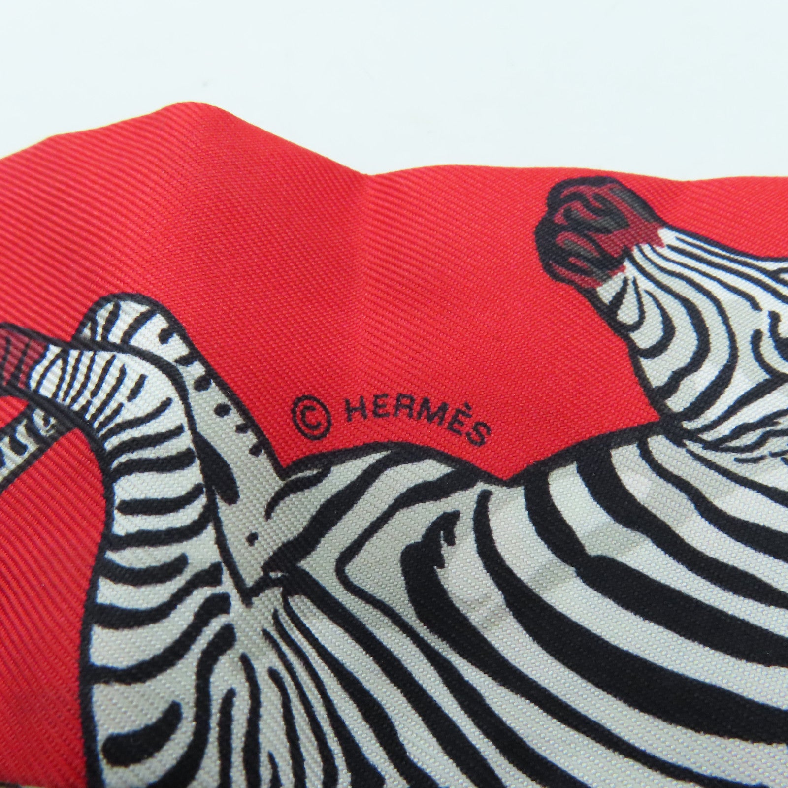 HERMES Silk Twilly Scarf Red