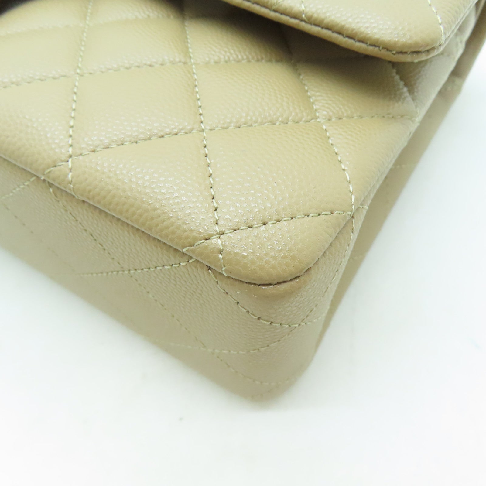 CHANEL 菱格Caviar皮革Classic Flap金扣鏈帶肩背袋啡色