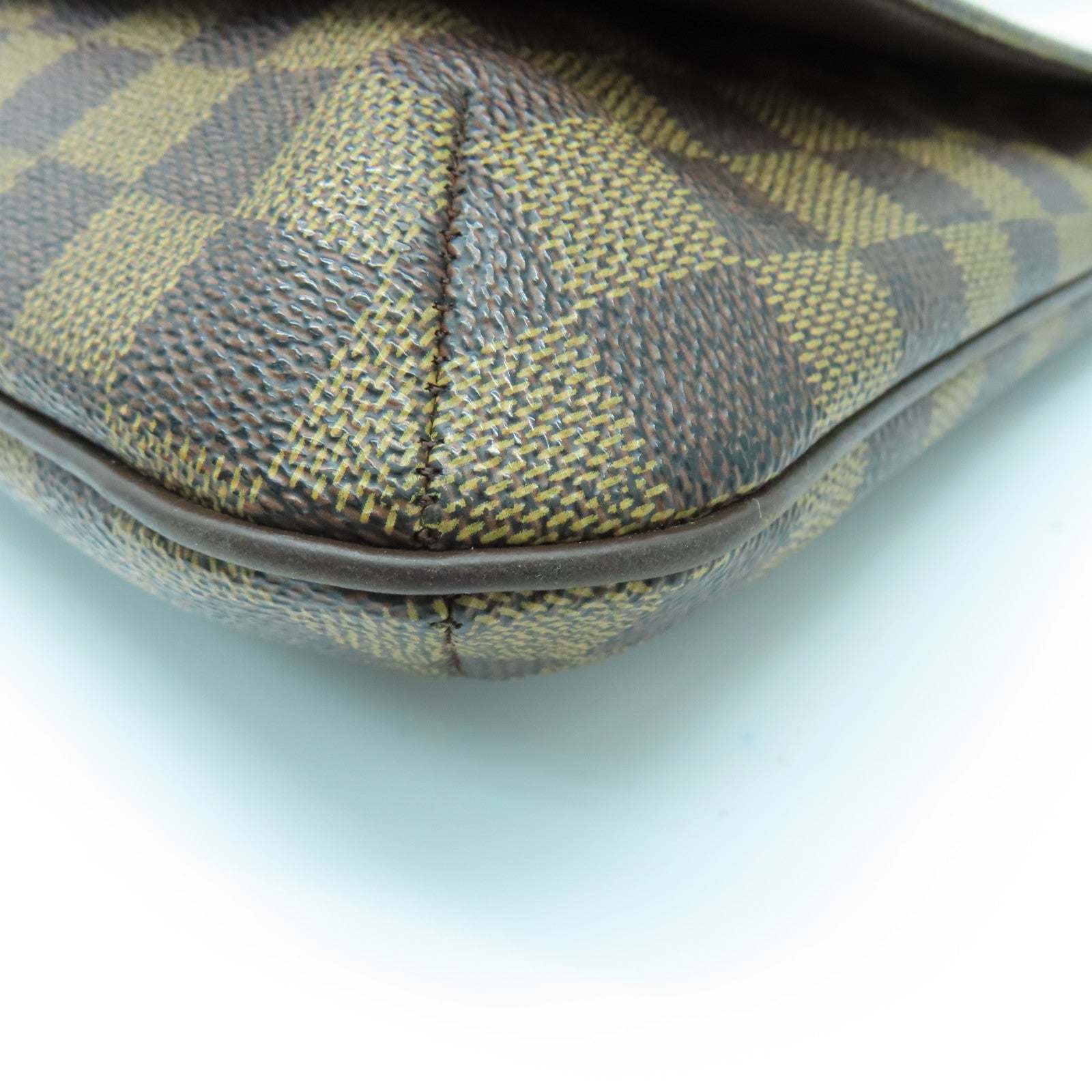 LOUIS VUITTON Damier Musette Salsa金扣肩背袋啡色