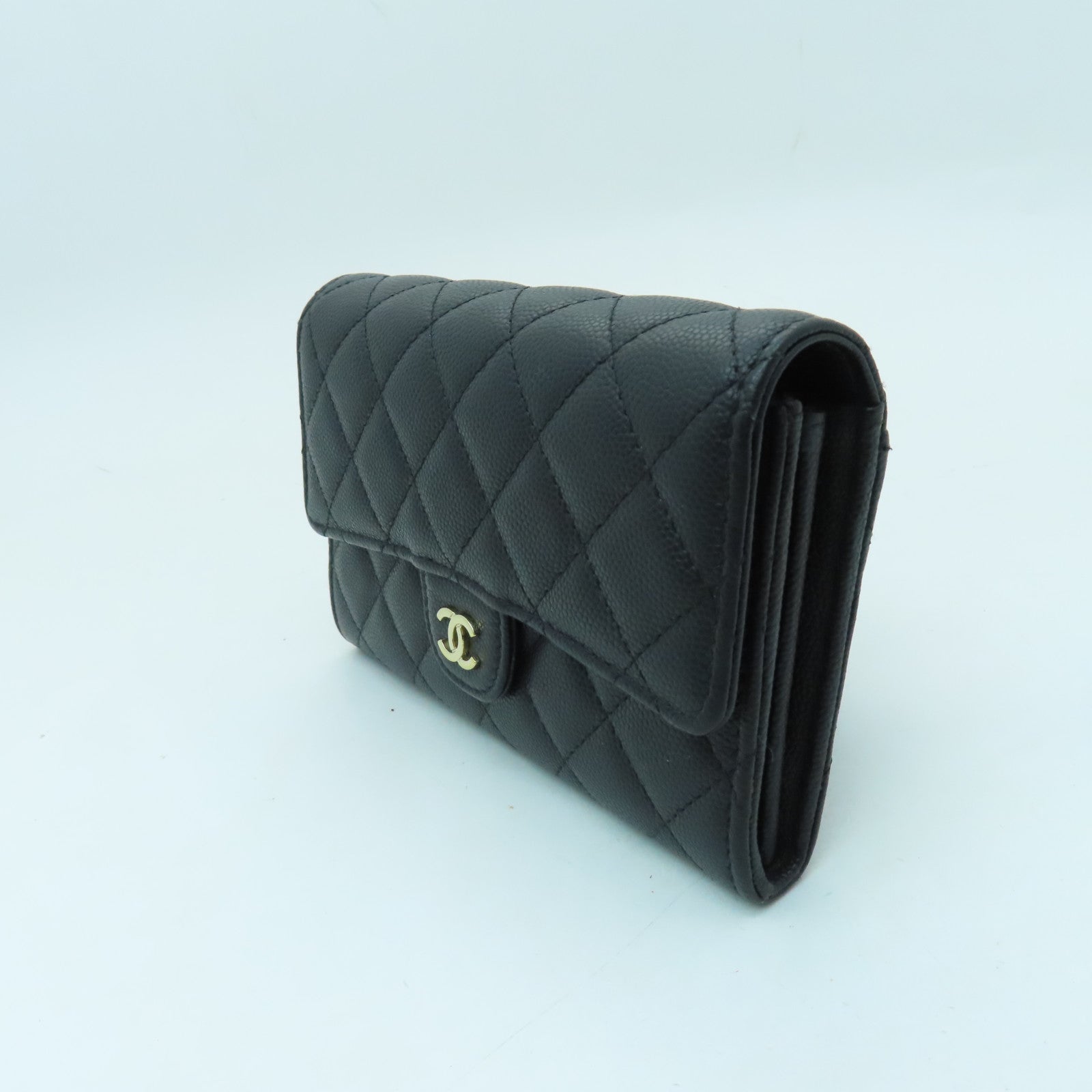 CHANEL 菱格Caviar皮革Wallet金扣錢包黑色