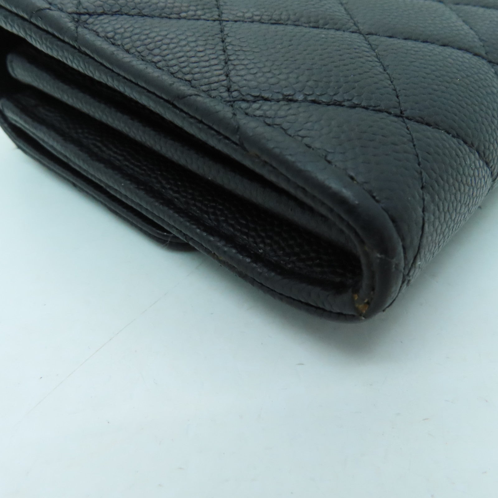CHANEL 菱格Caviar皮革Wallet金扣錢包黑色